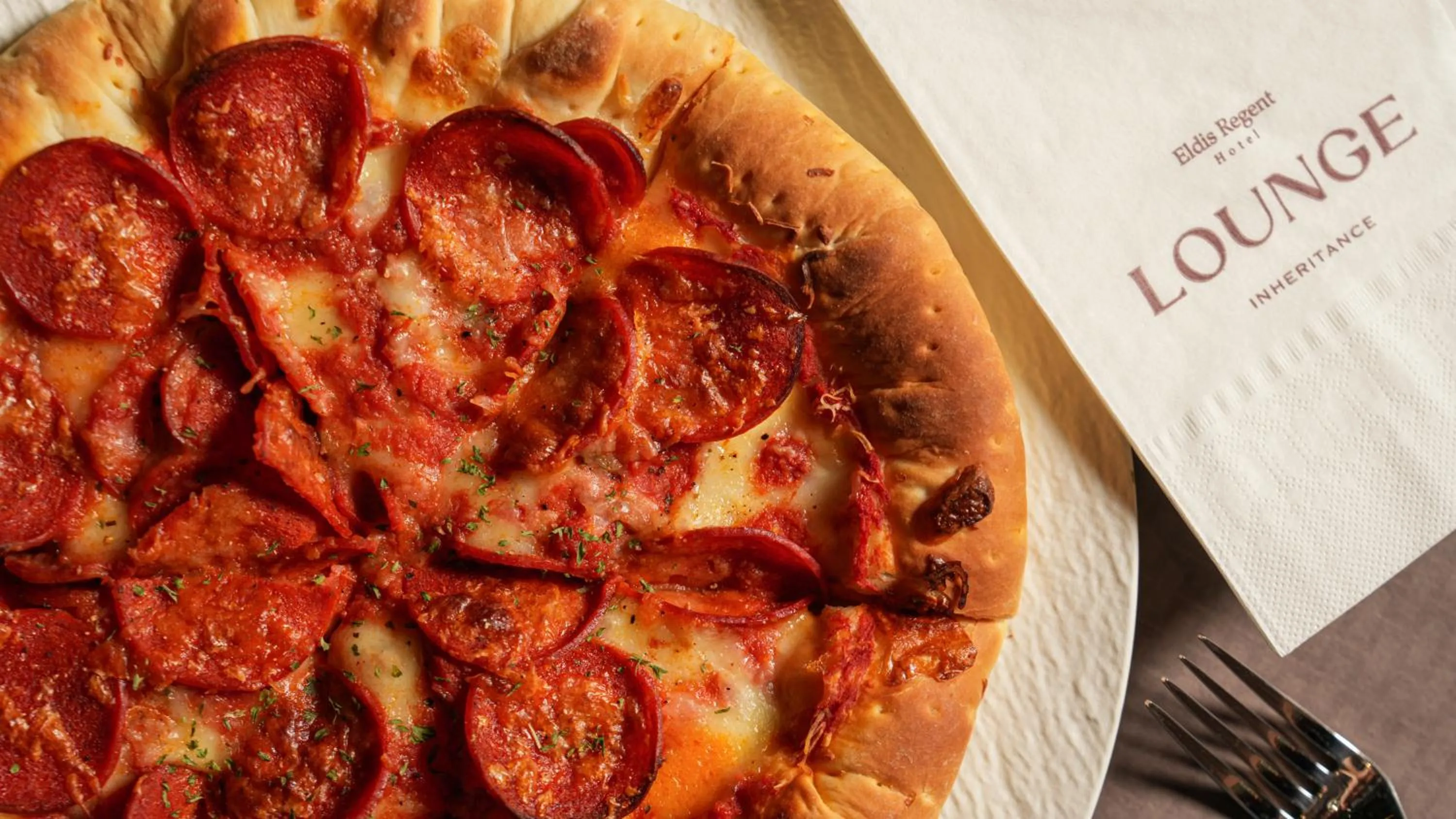 Restaurant/places to eat in Eldis Regent Hotel