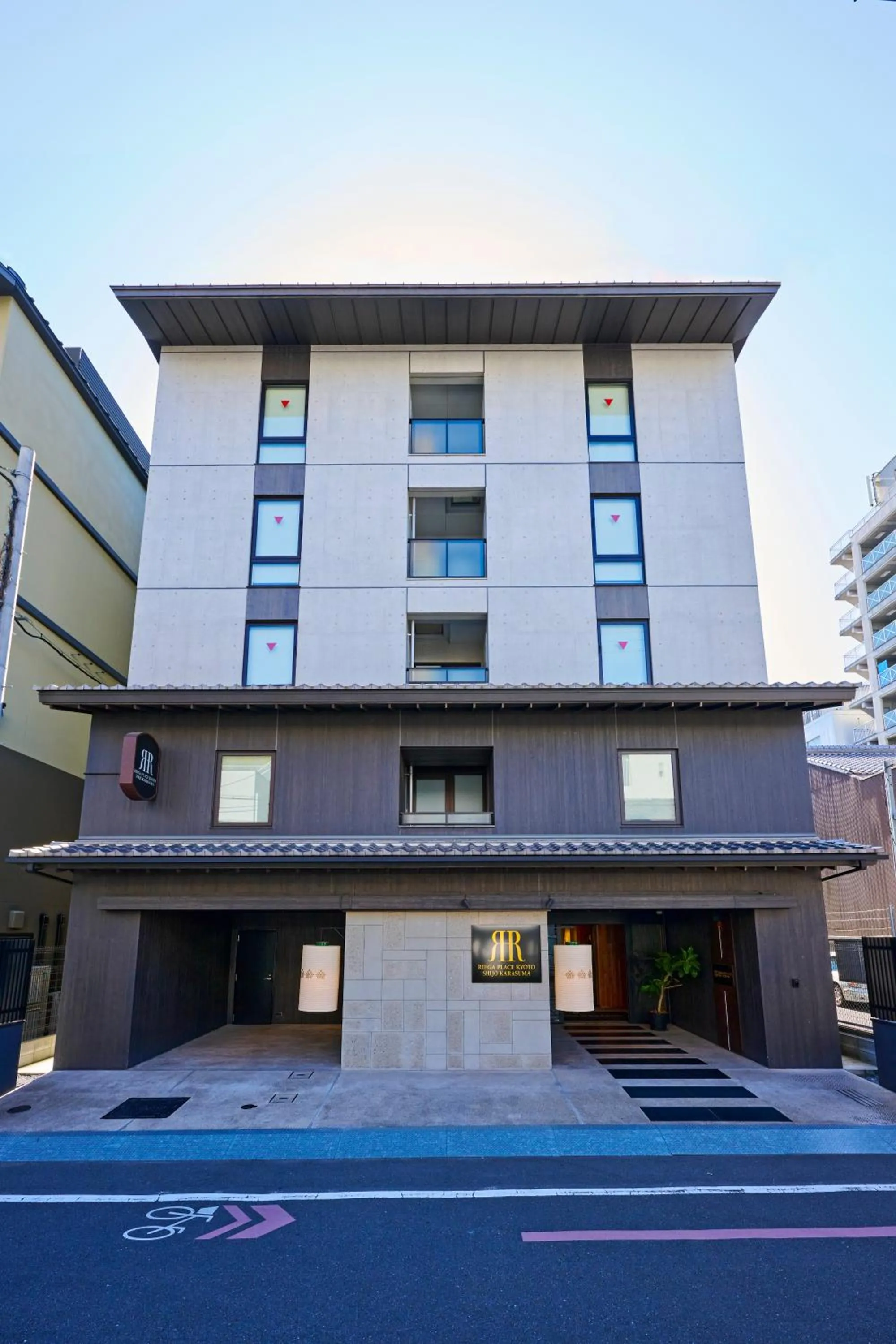 Property building in RIHGA Place Kyoto Shijo Karasuma