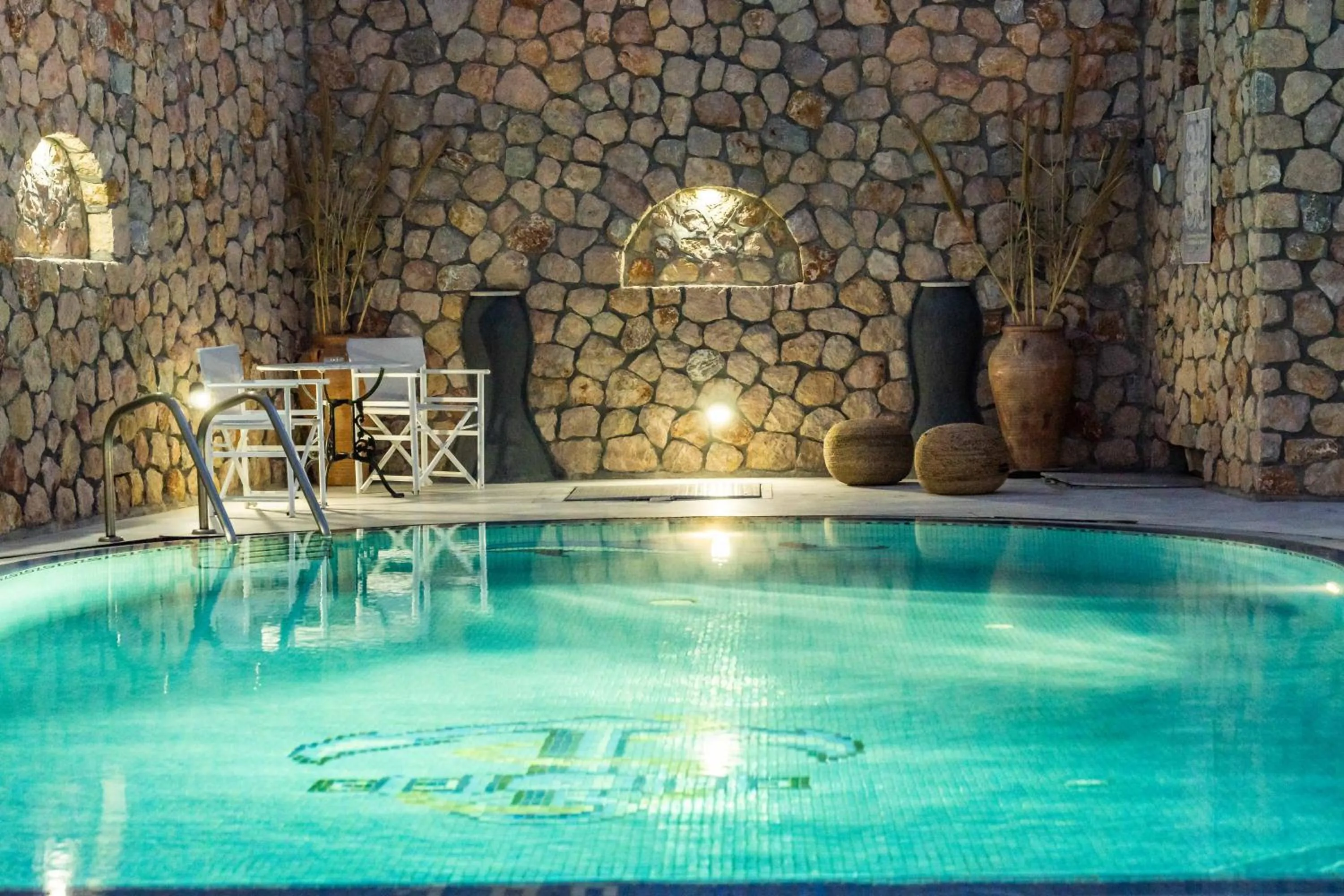 Swimming pool in Stavros Villas