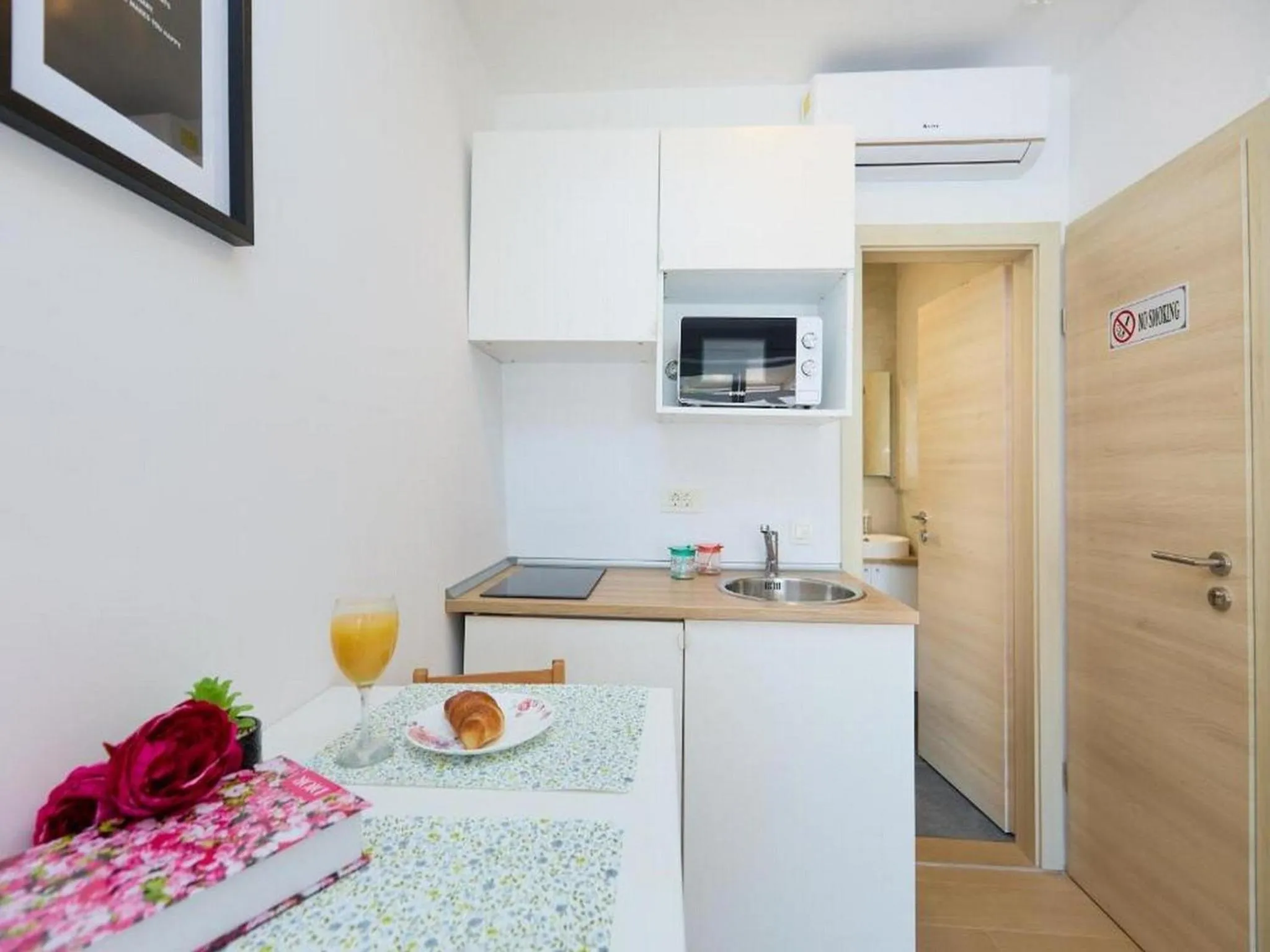 Other in Palm Tree Apartments