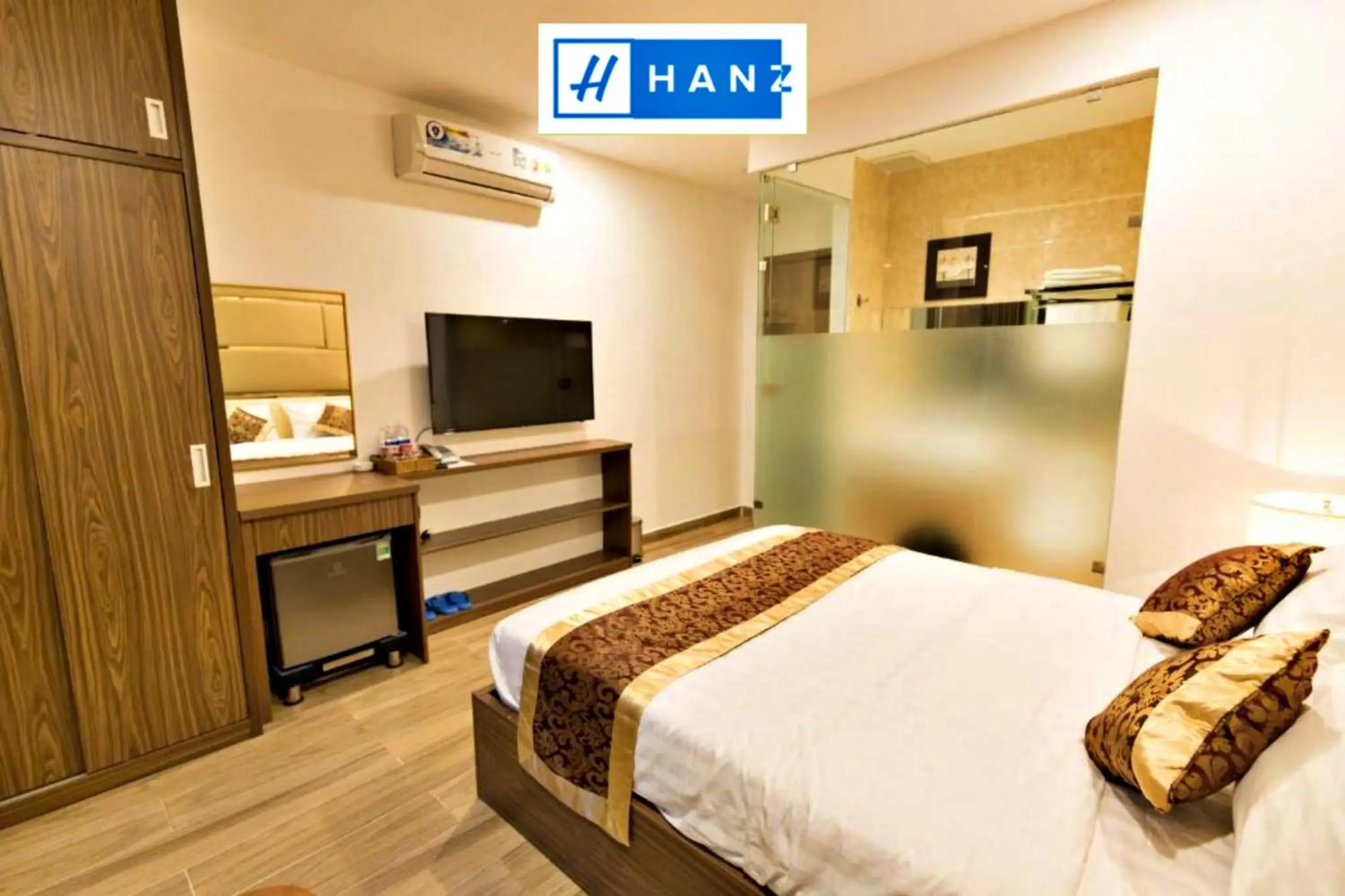 Superior Double Room in HANZ MyMy Hotel Saigon Superior Double Room in HANZ MyMy Hotel Saigon
