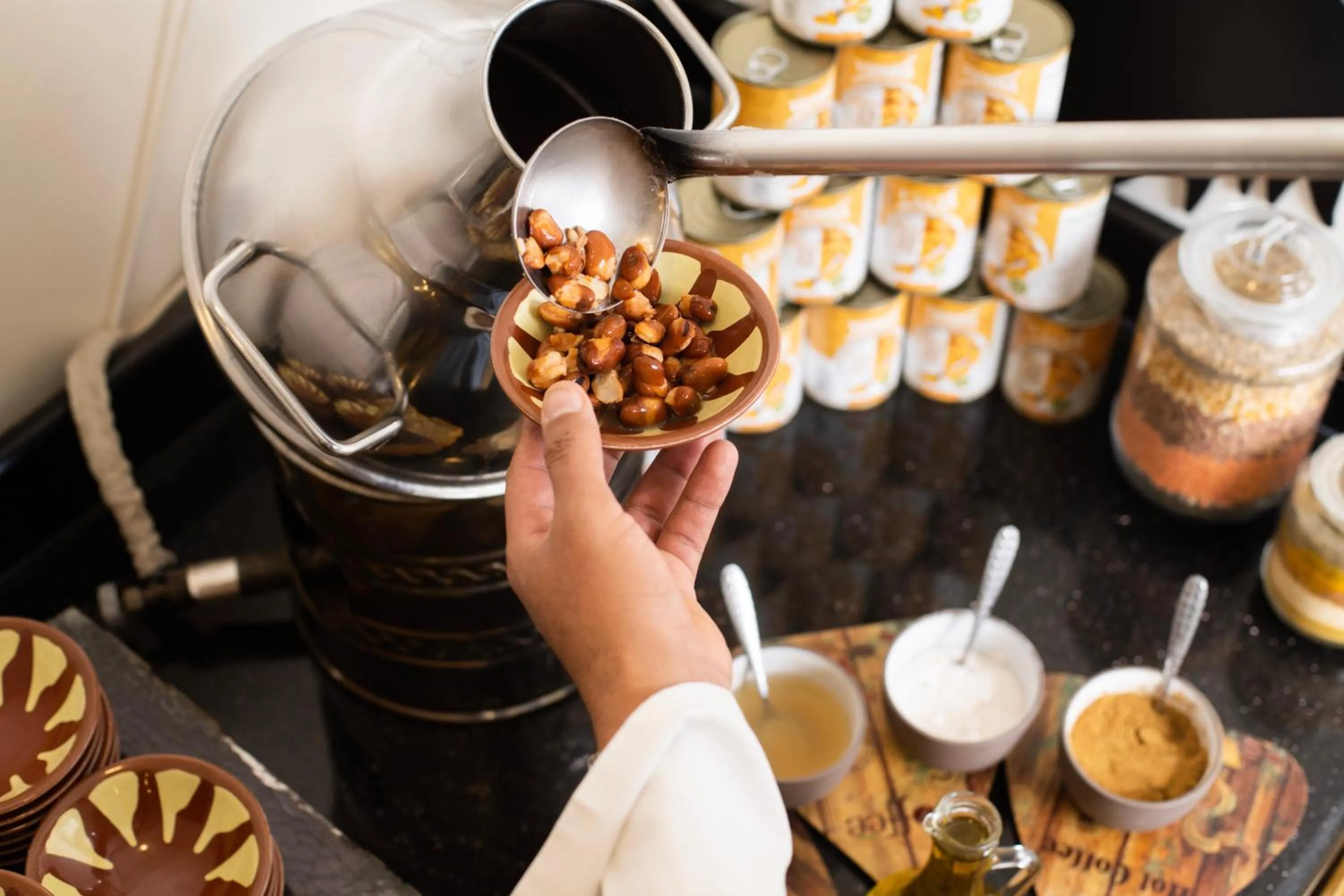 Food in Dweik Hotel LUXURY 3