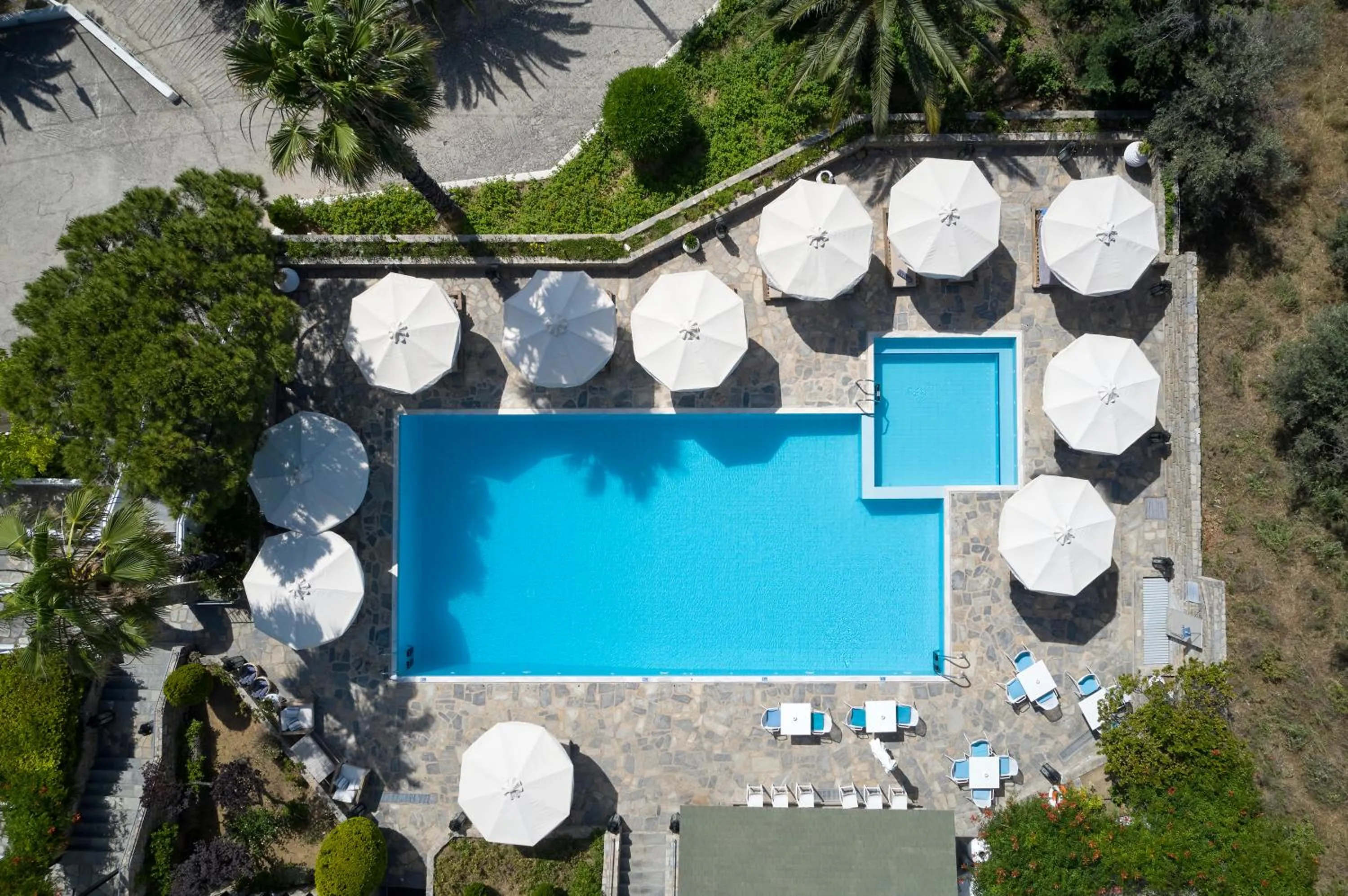 Swimming pool in Aegean Suites, Santikos Collection