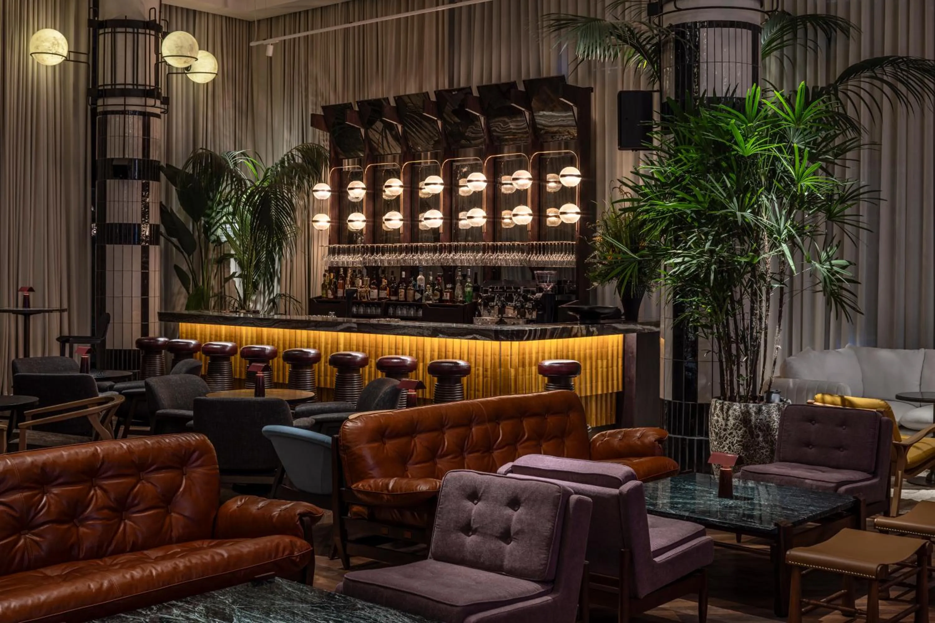 Lounge or bar in The George Tel Aviv