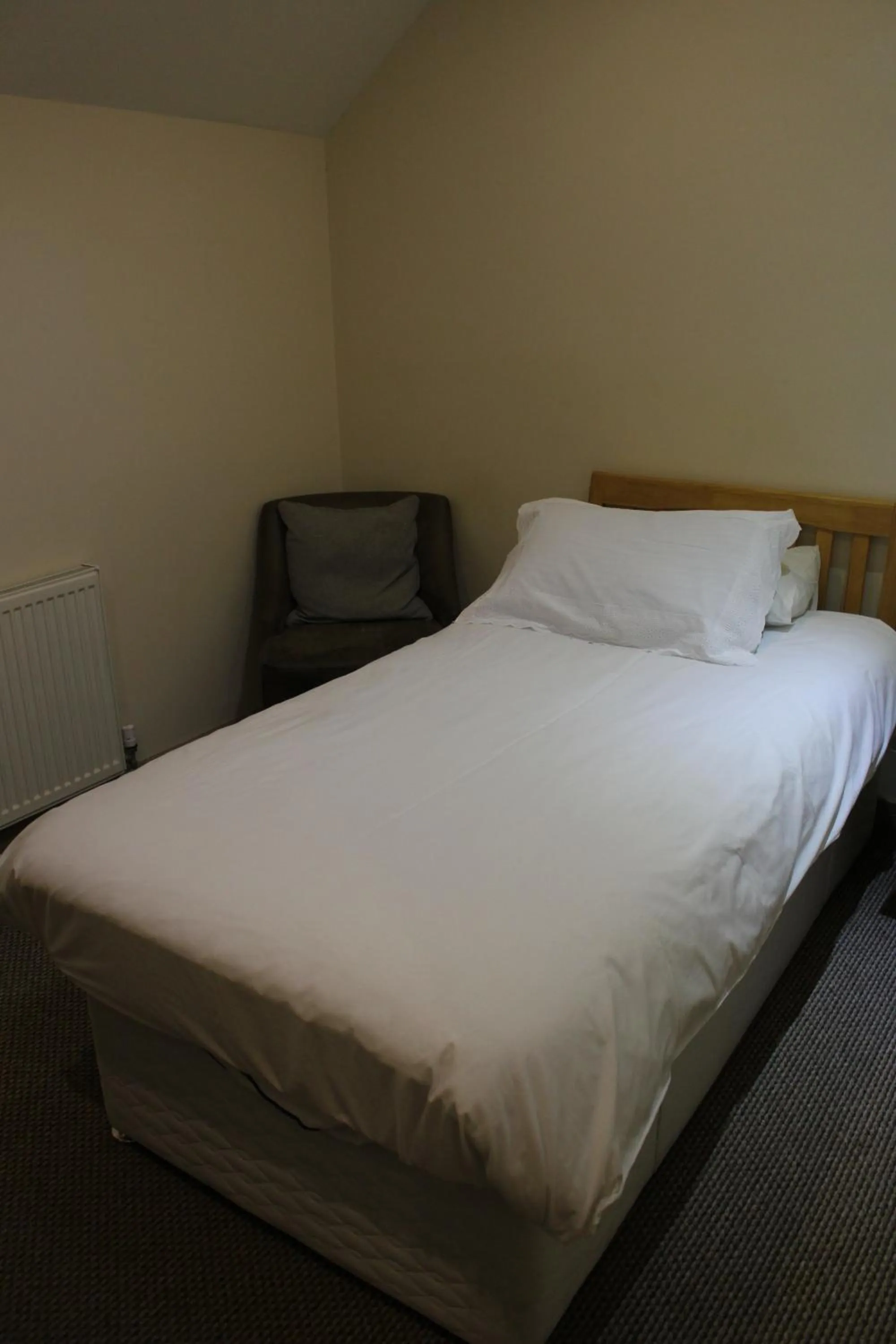 Bed in Palmer's Ale House