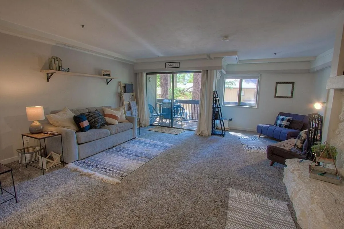 Taste of Burgundy condo