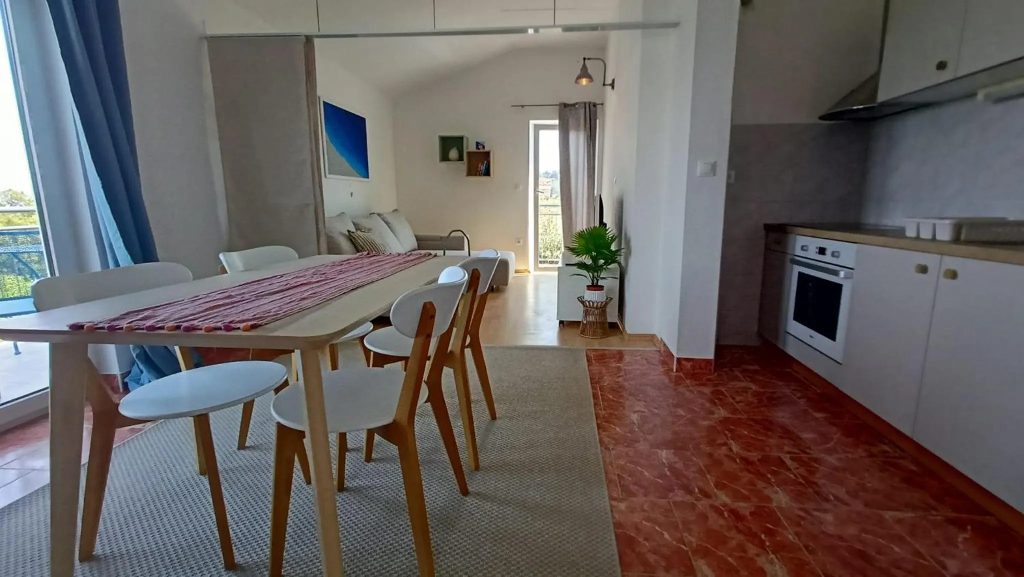 Kitchen or kitchenette in Villa Porto