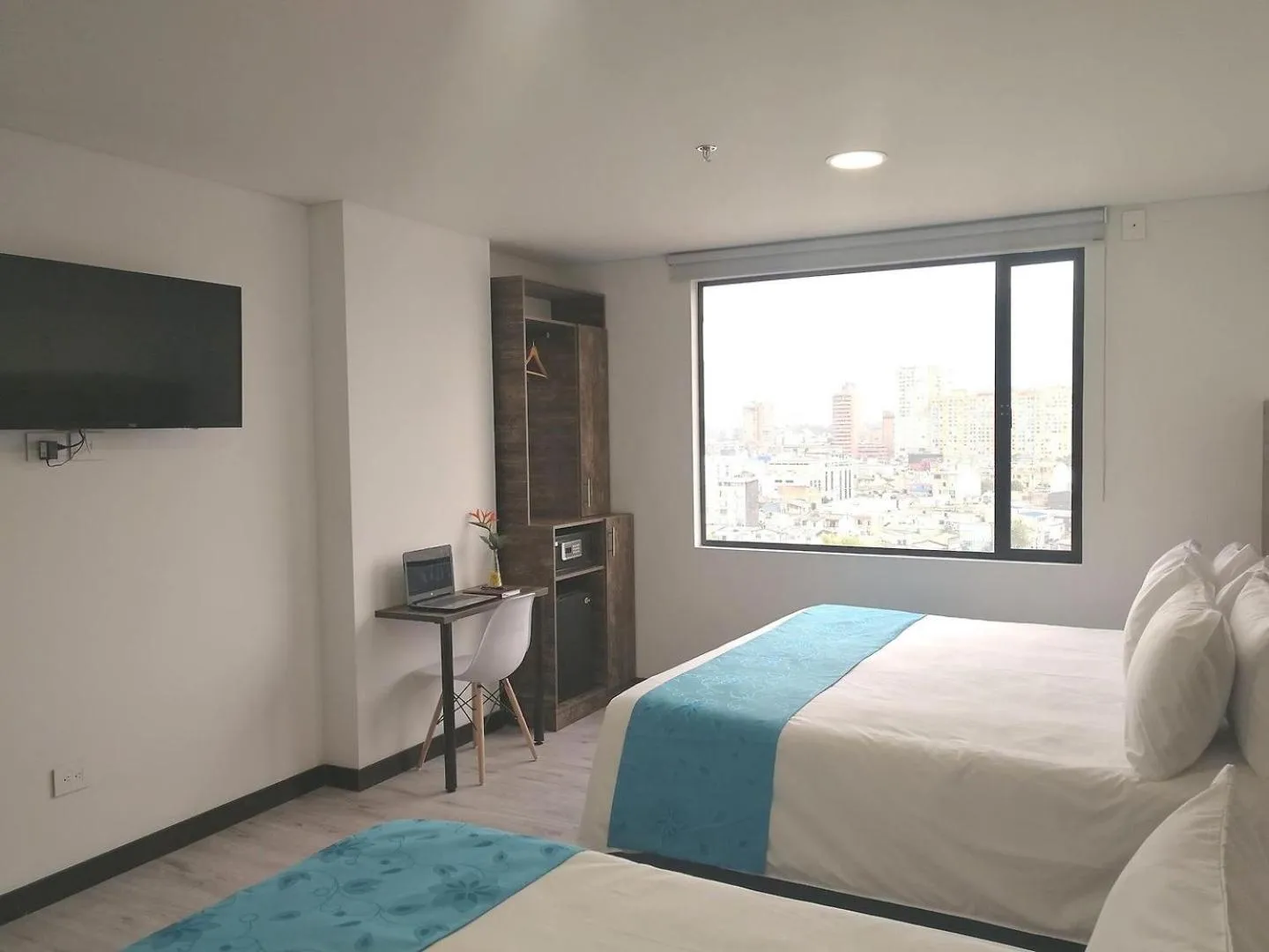 Bed in HOTEL AMERICAN VISA CORPORATE