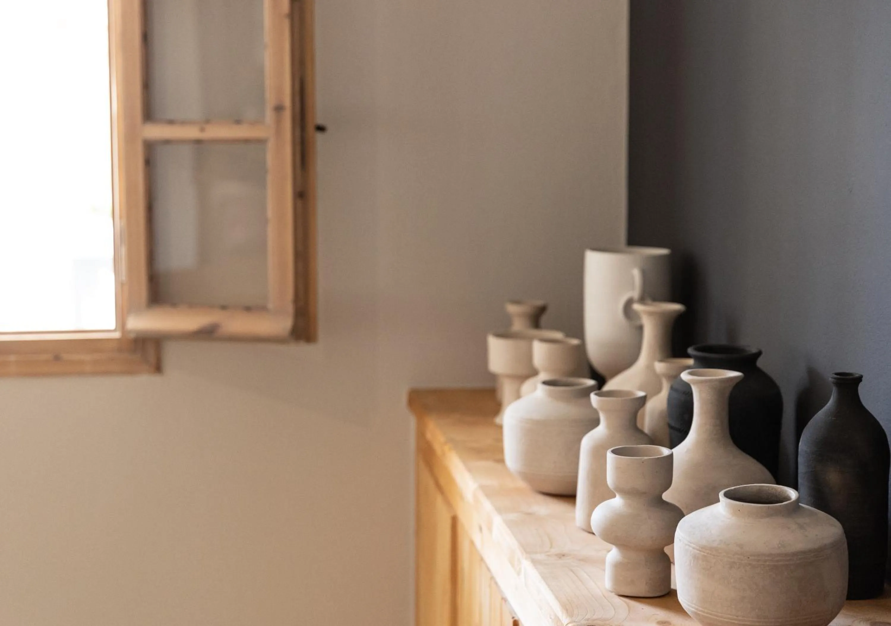 Decorative detail in Scorpios Beach Santorini