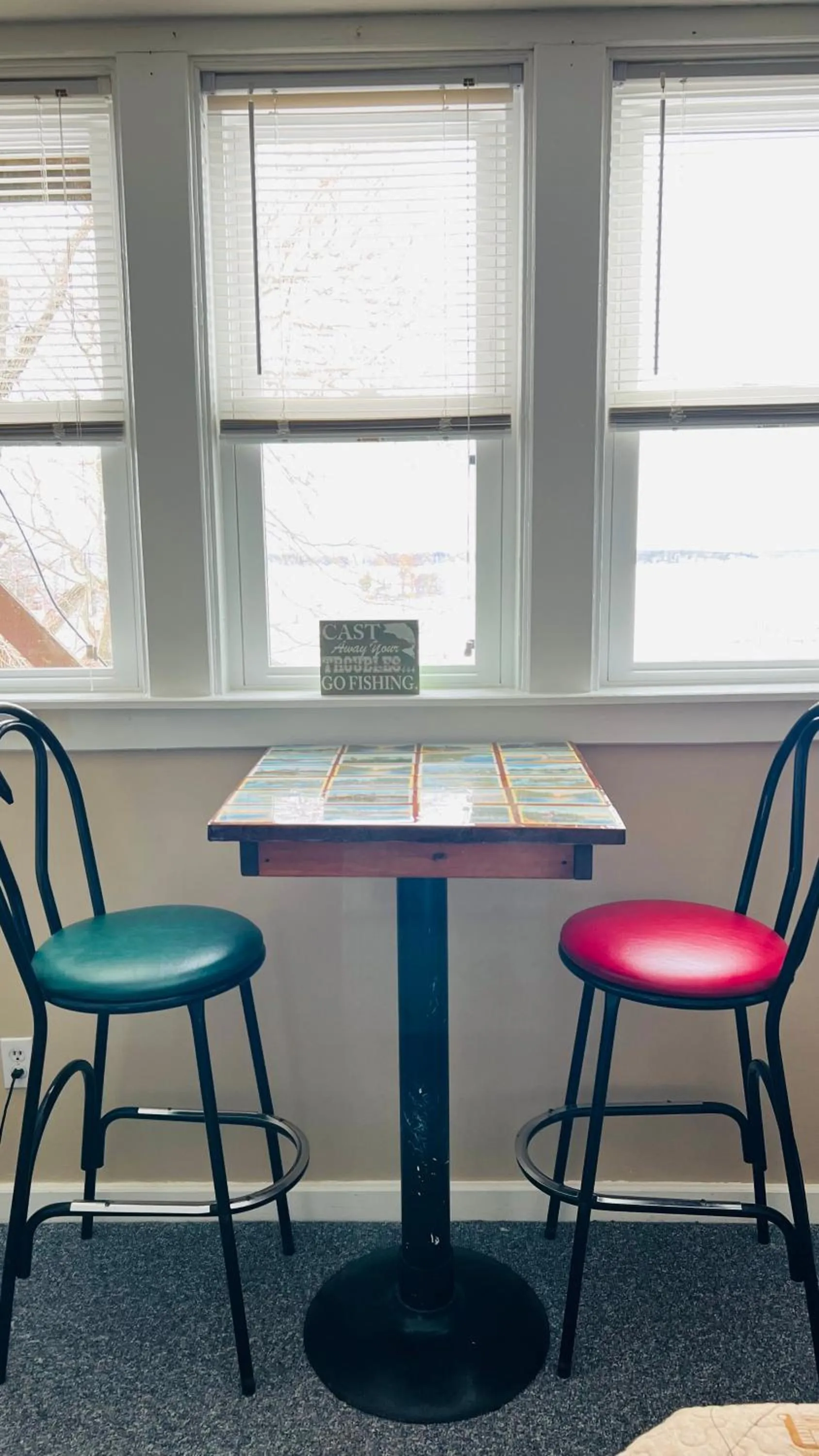 Chateau Country Inn and Captain's Cottage