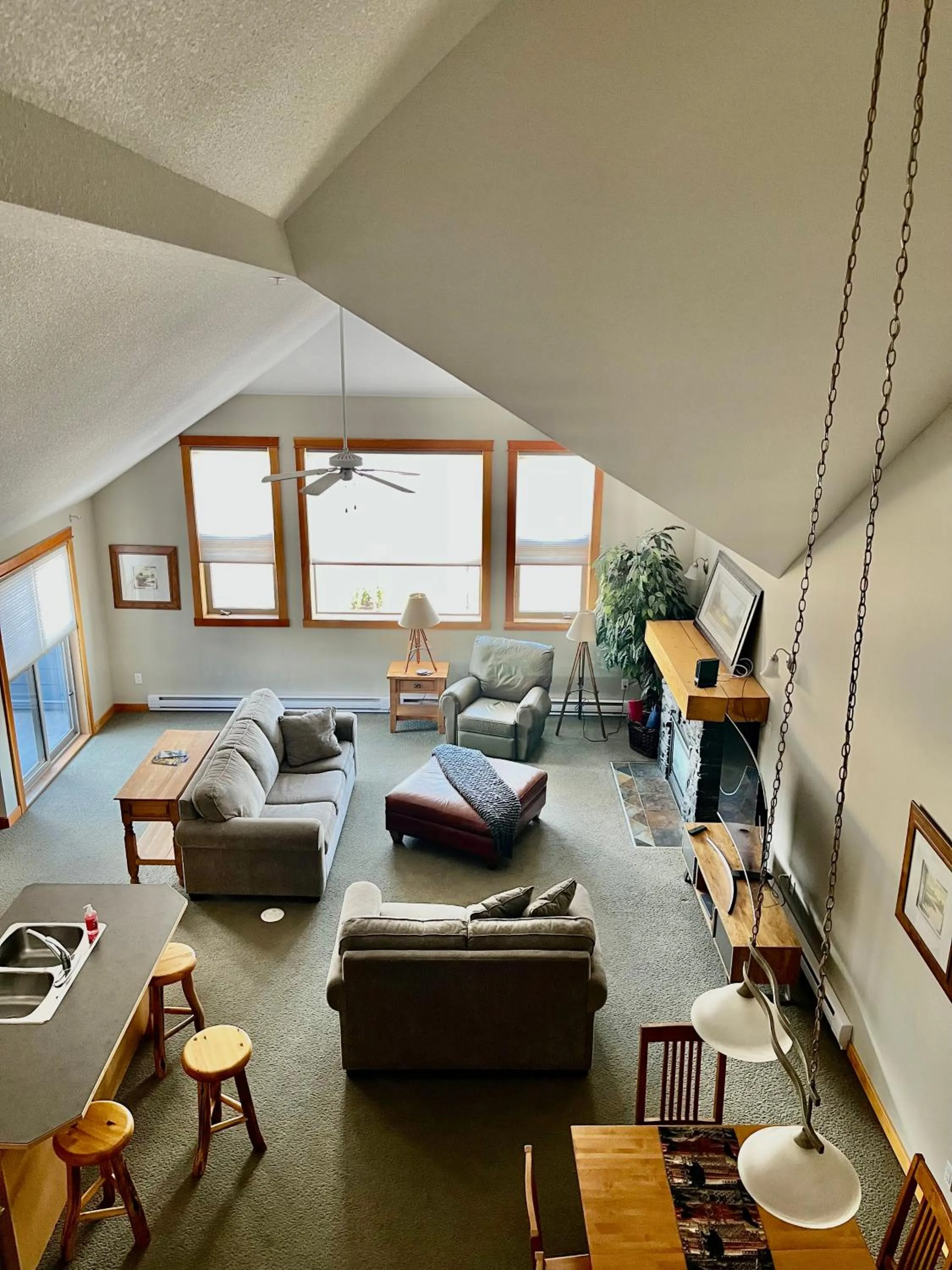 Wanna get away next Summer and Fall at the Crossing