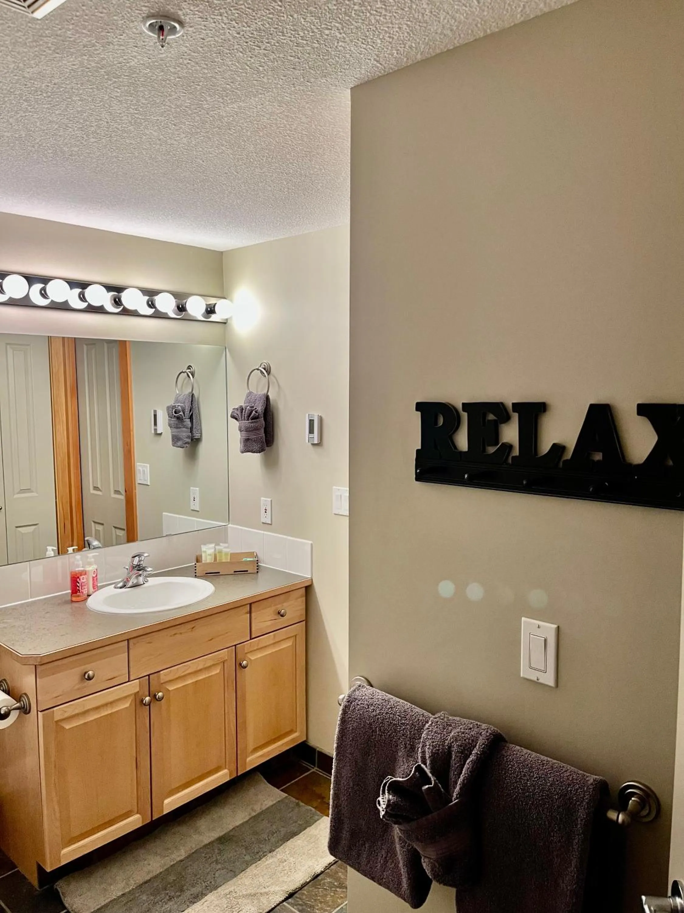 Bathroom in Wanna get away next Summer and Fall at the Crossing