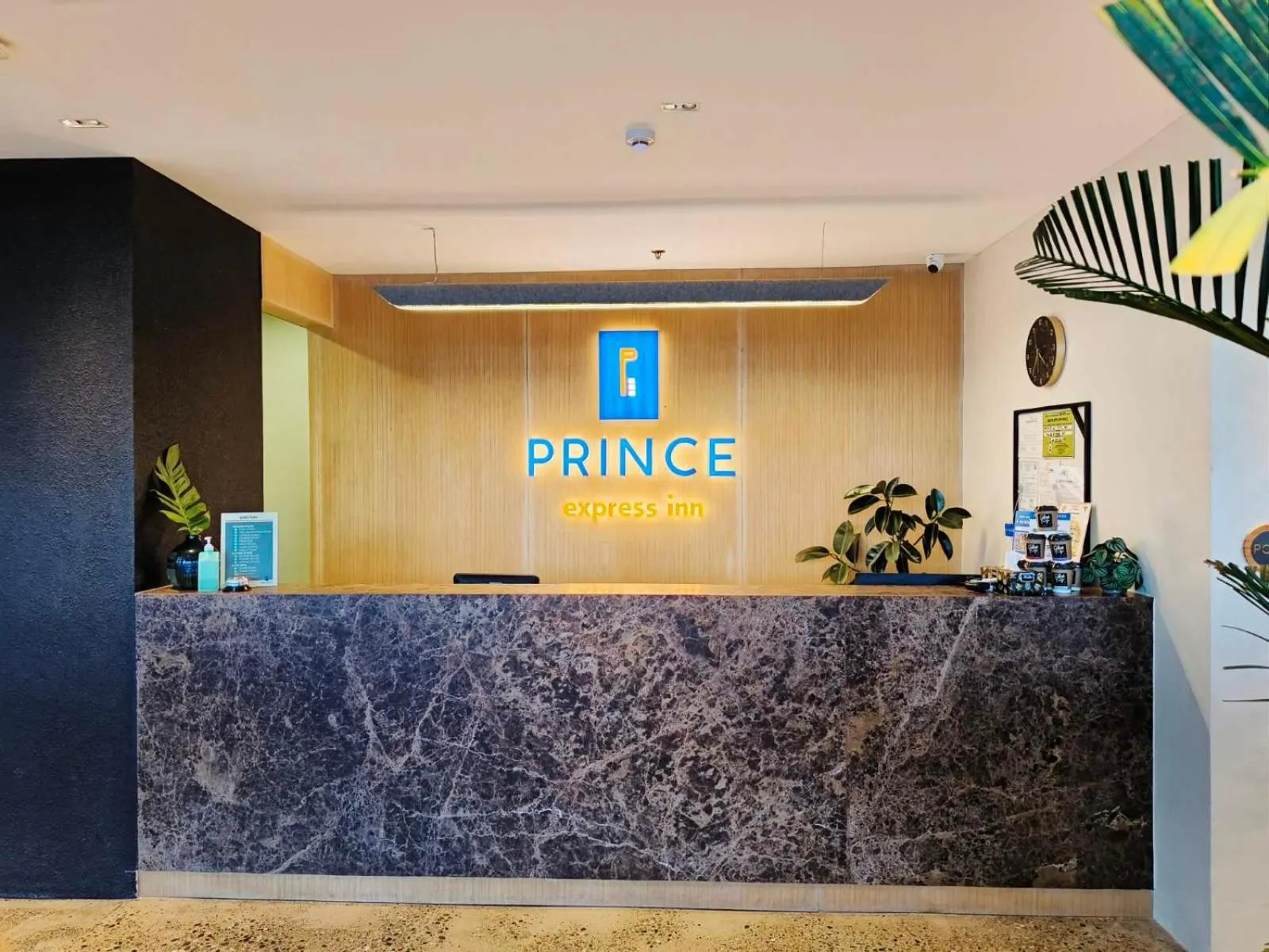 Prince Express Inn