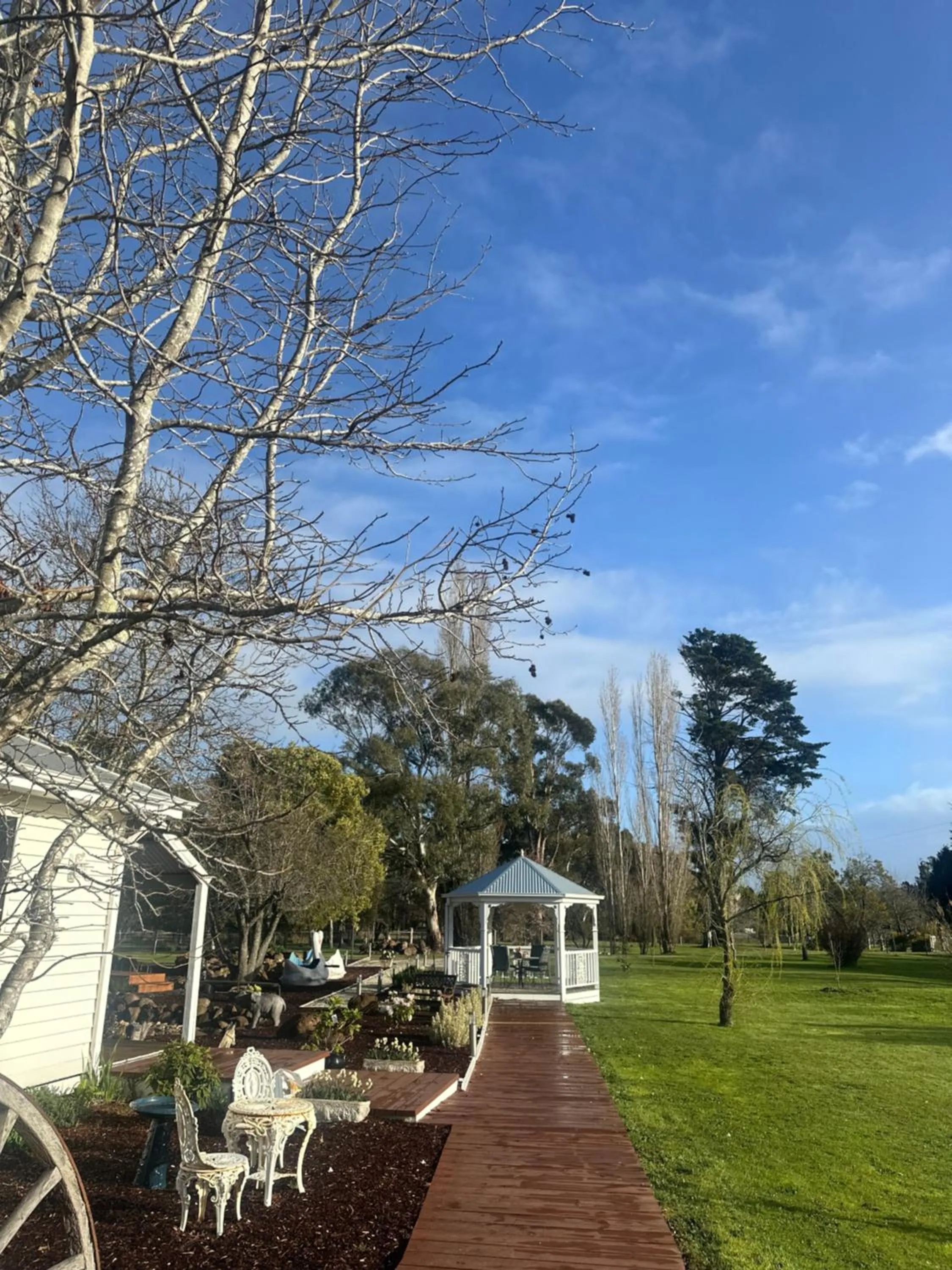 Tell Tales Bed & Breakfast