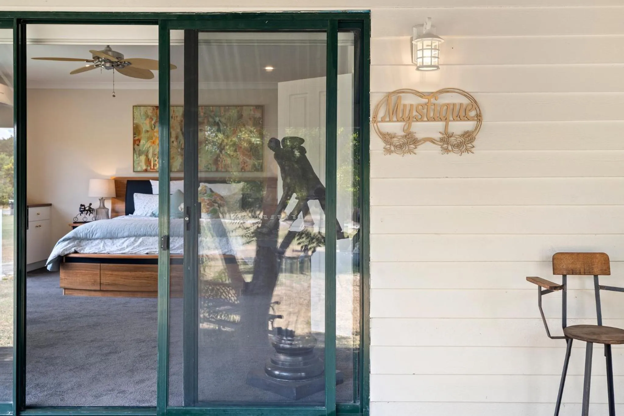 Patio, Bed in Tell Tales Bed & Breakfast