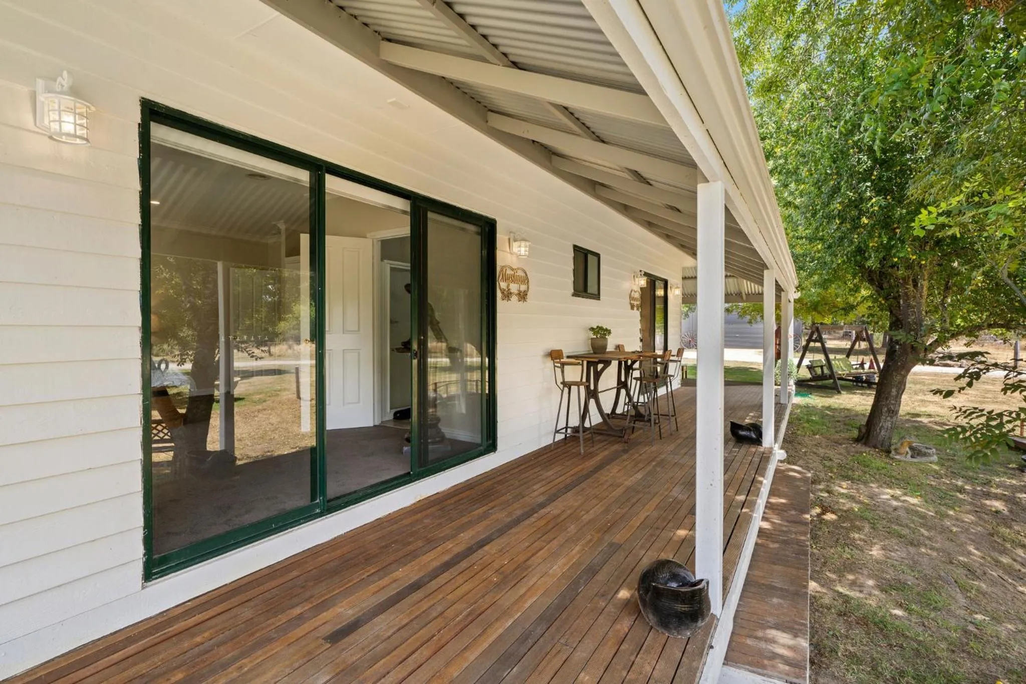 Patio in Tell Tales Bed & Breakfast