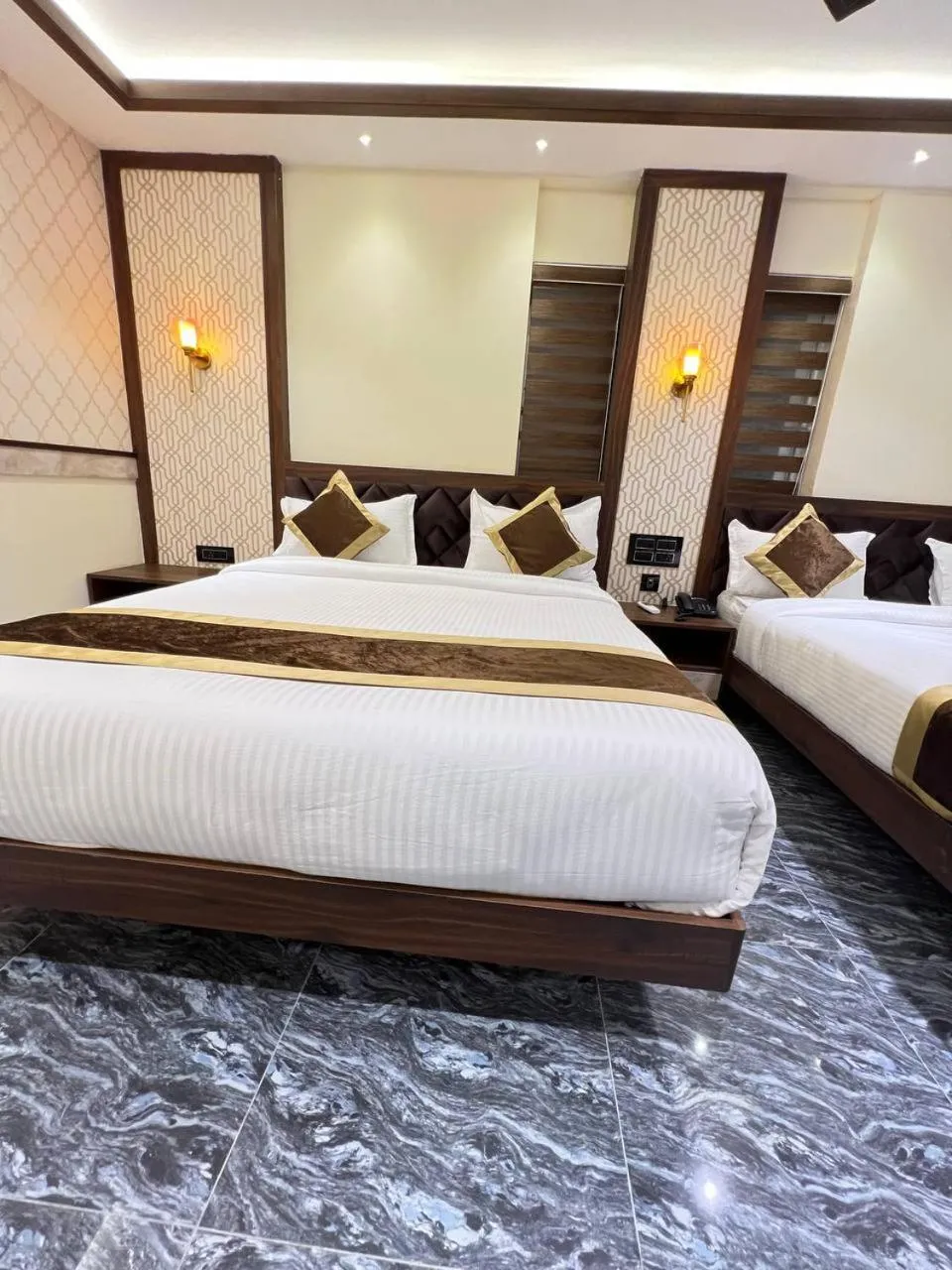 Bed in Hotel Mangalore Stay INN