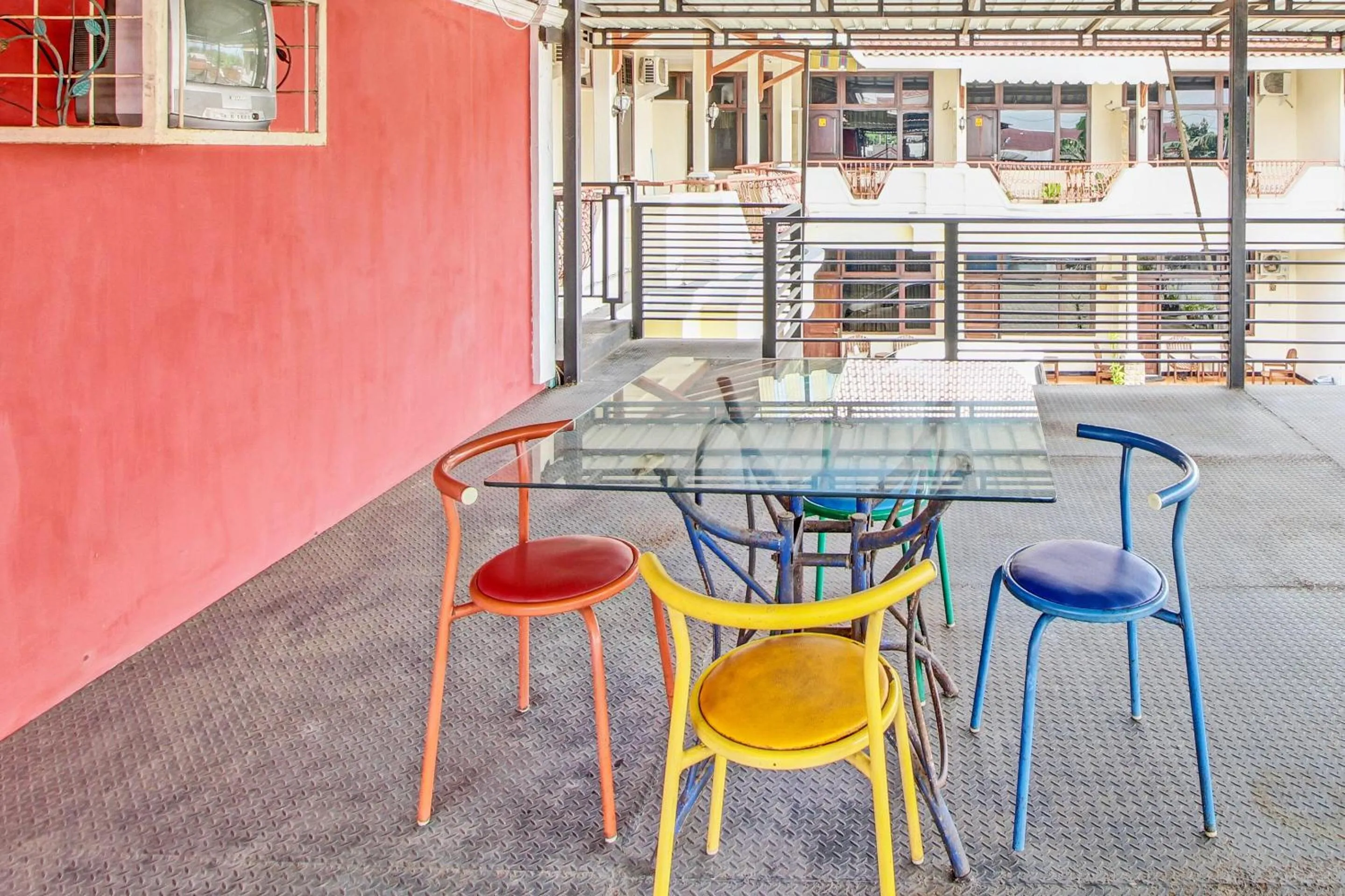 Lobby or reception in Collection O 92242 Hotel Tanjung Emas