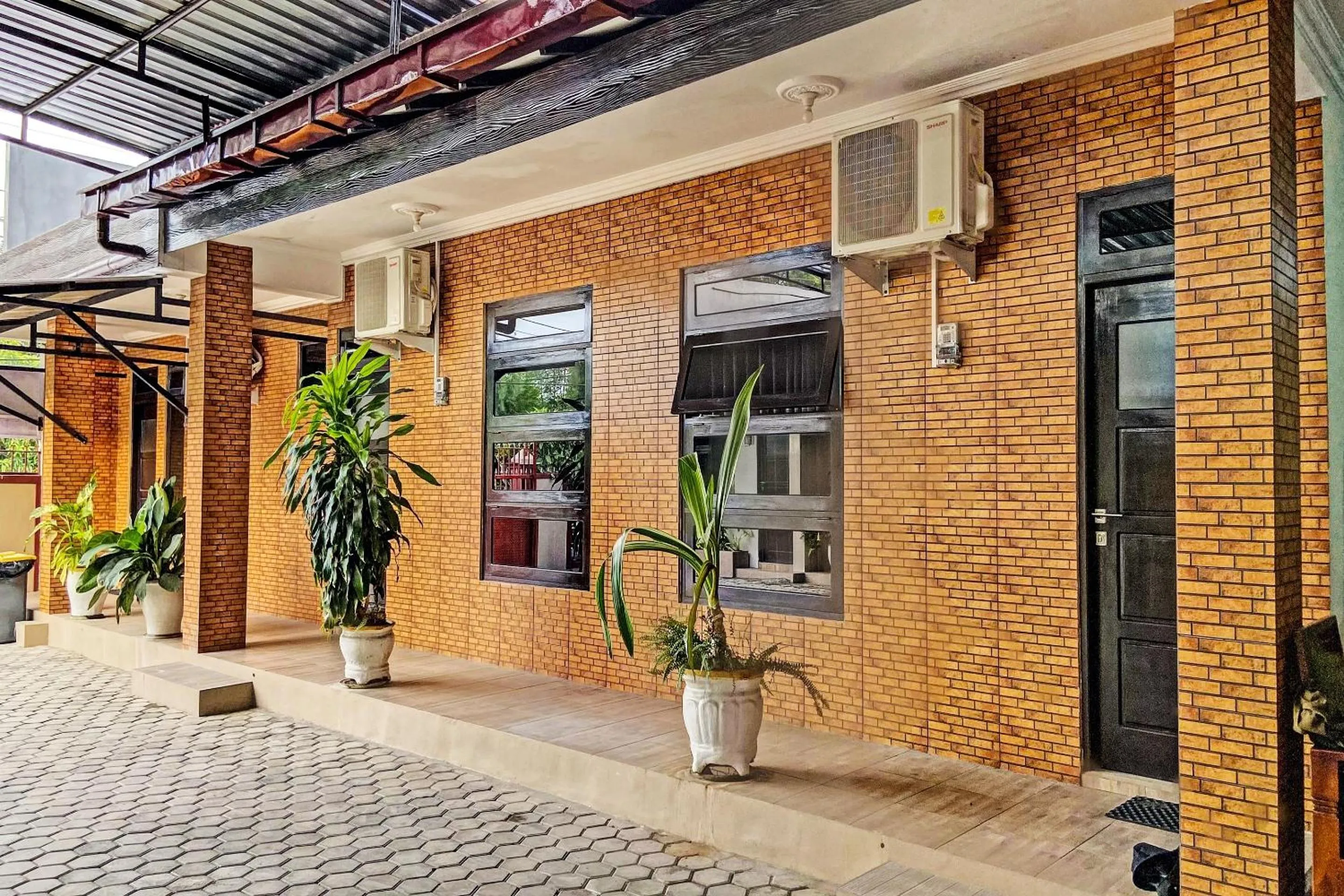 Lobby or reception in Hotel O Mariko's House