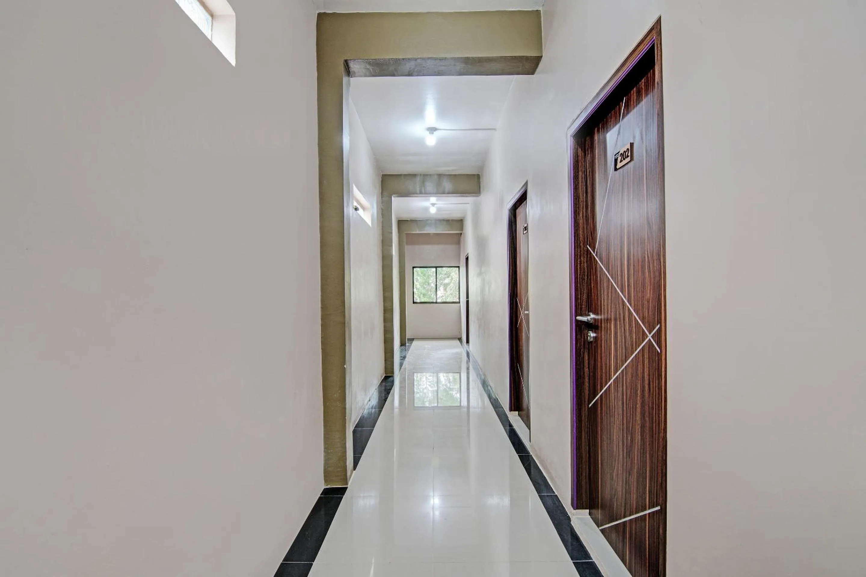 Lobby or reception in Hotel O Penginapan Thoybah Syariah Near Pondok Pesantren UMAR BIN KHATAB km 9 garuda sakti