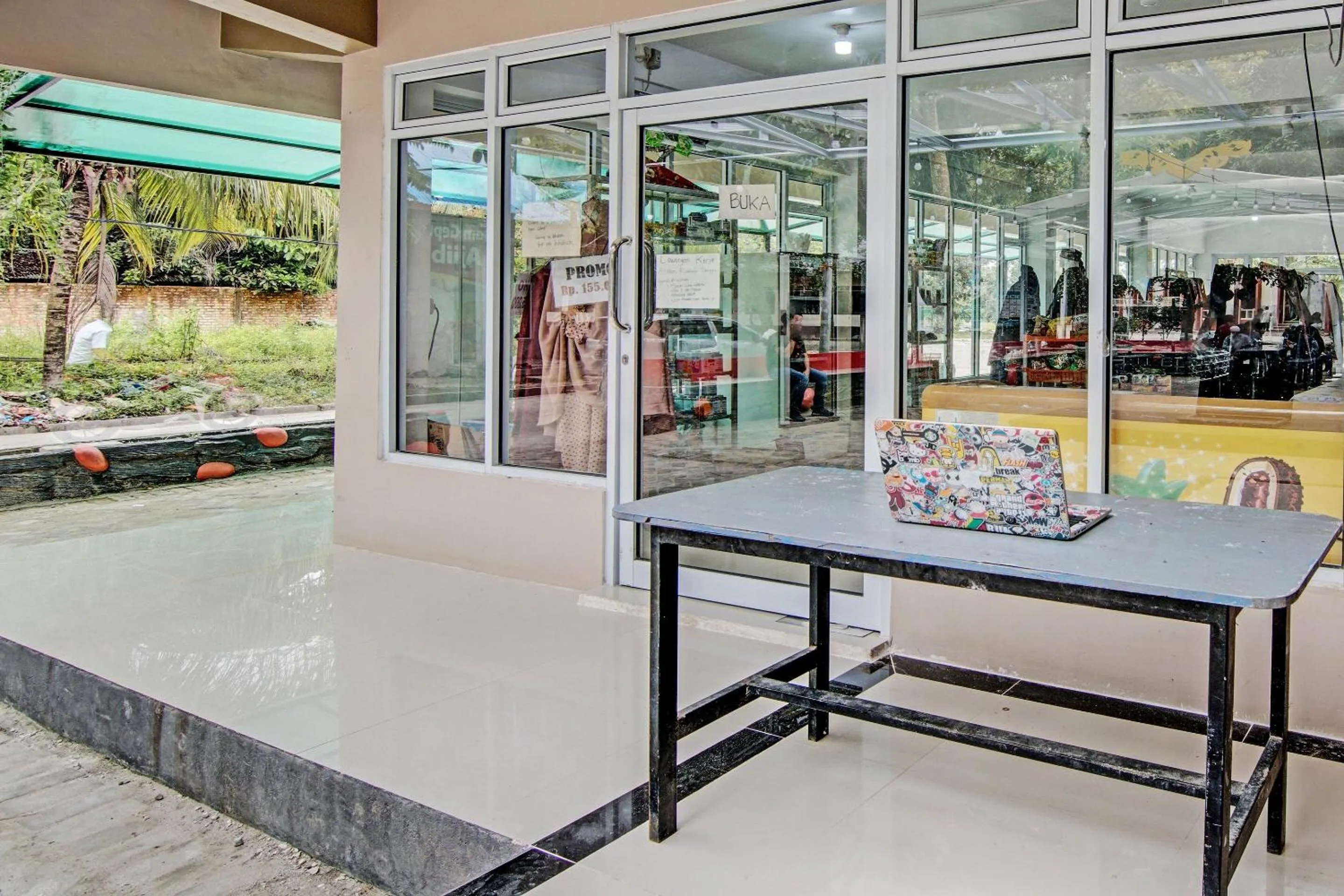 Lobby or reception in Hotel O Penginapan Thoybah Syariah Near Pondok Pesantren UMAR BIN KHATAB km 9 garuda sakti