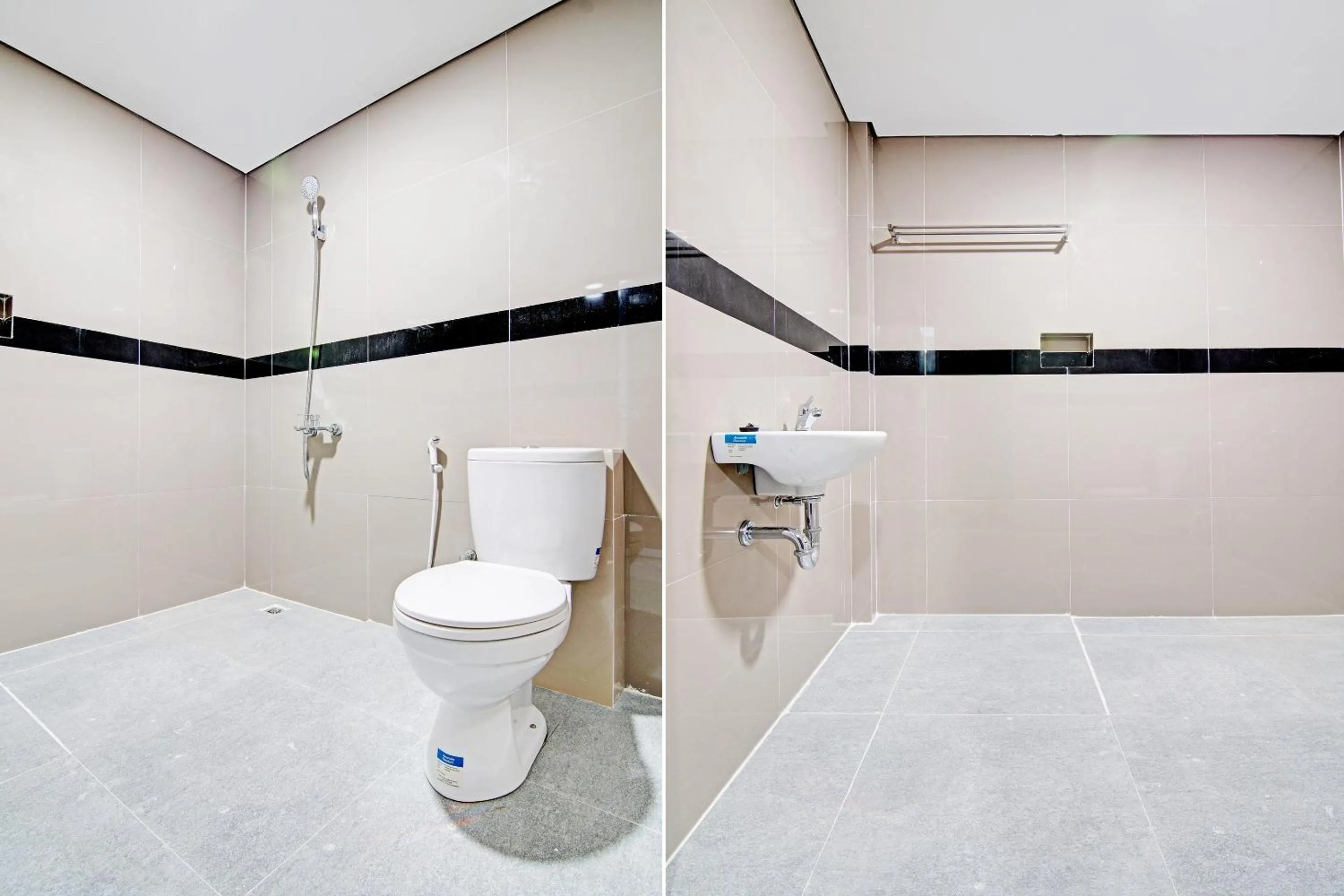 Bathroom in Hotel O Penginapan Thoybah Syariah Near Pondok Pesantren UMAR BIN KHATAB km 9 garuda sakti