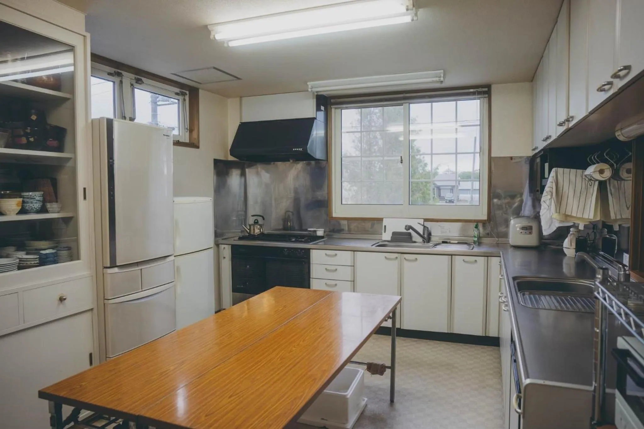Kitchen or kitchenette in TESHIKAGA HOSTEL MISATO