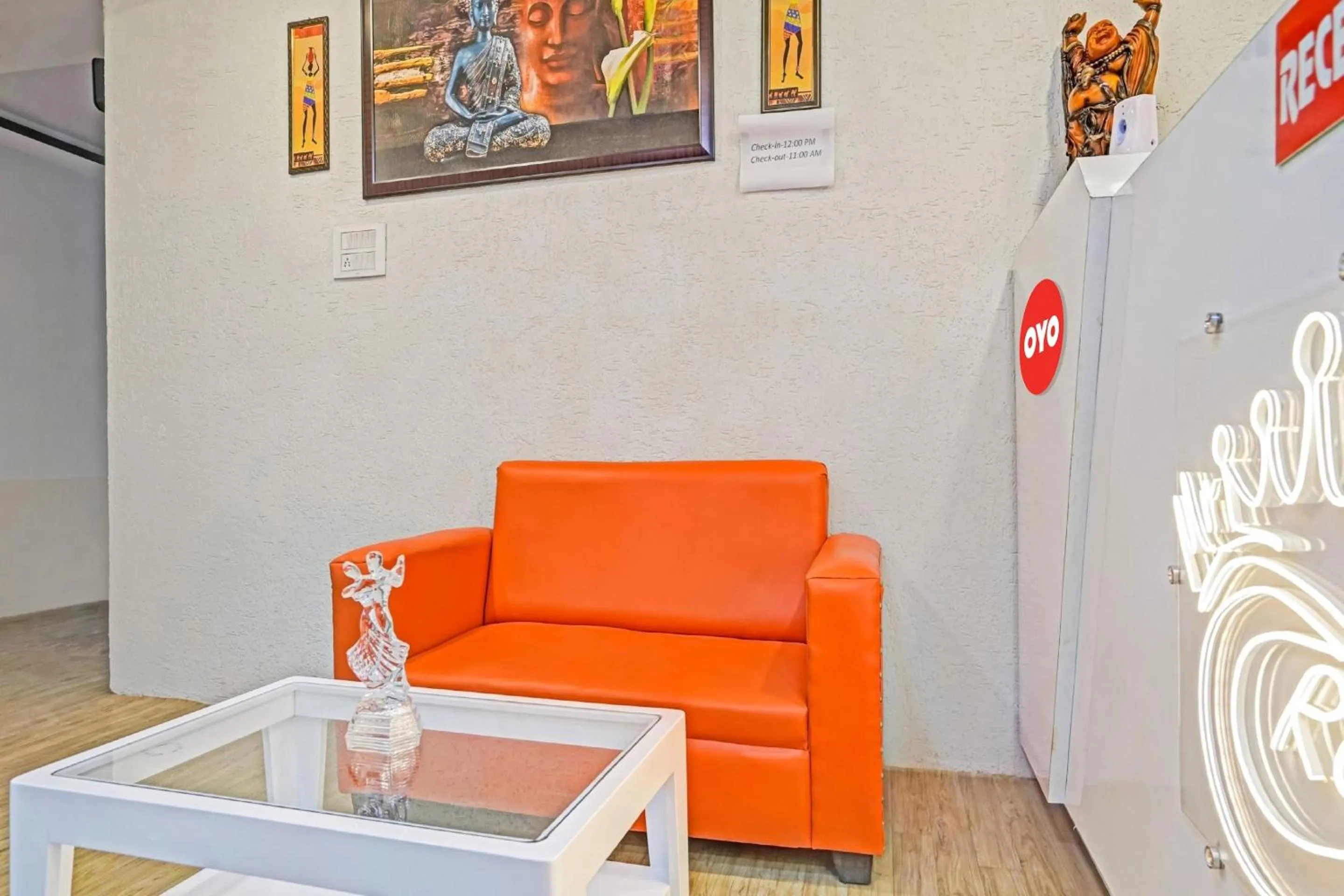 Lobby or reception in Hotel O Mr Crown Inn To Inn