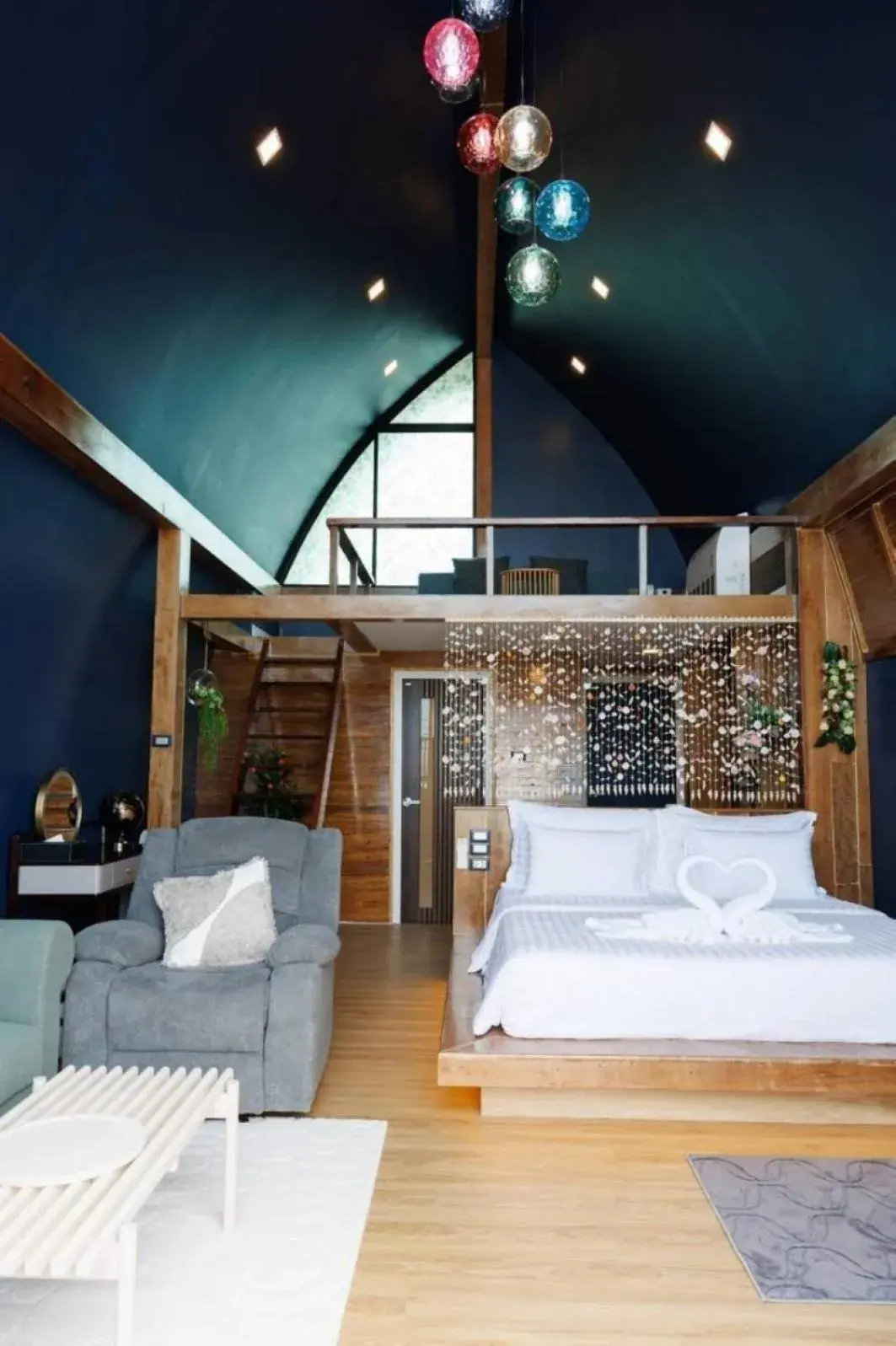 Superior Suite with Sea View in IP PLUS BEACH RESORT Koh Larn Superior Suite with Sea View in IP PLUS BEACH RESORT Koh Larn