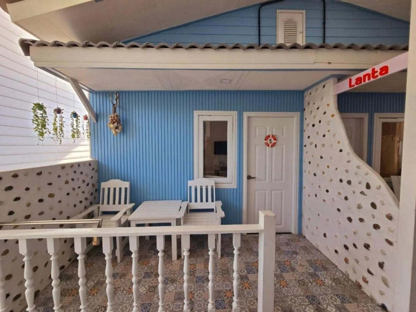 Patio in IP PLUS BEACH RESORT Koh Larn