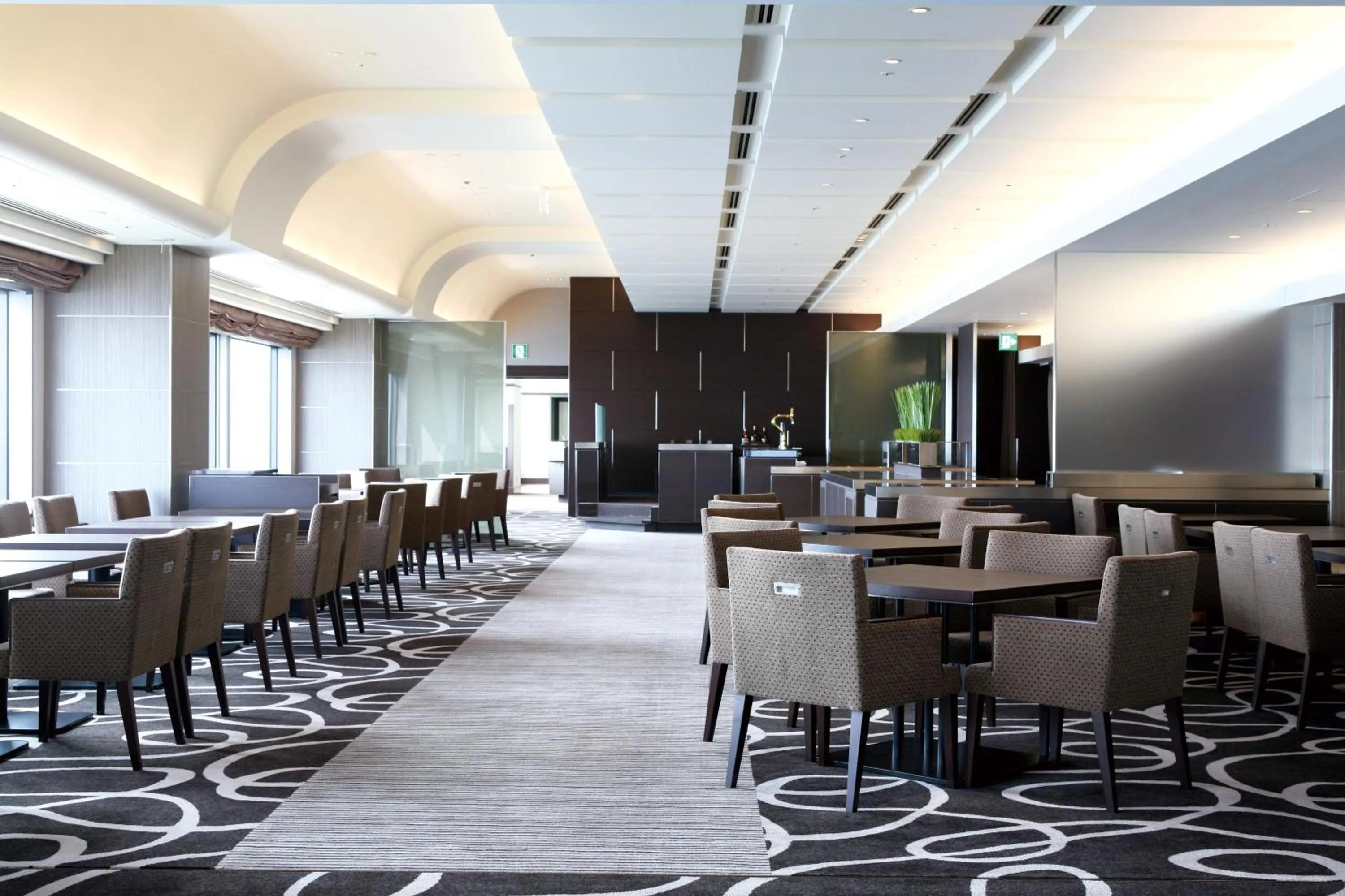 Restaurant/places to eat in Odysis Suites Osaka Airport Hotel