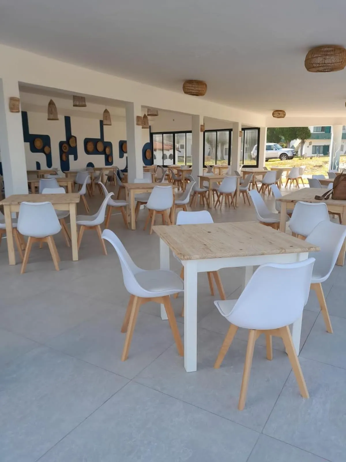 Restaurant/places to eat in Ponta Mar Resort