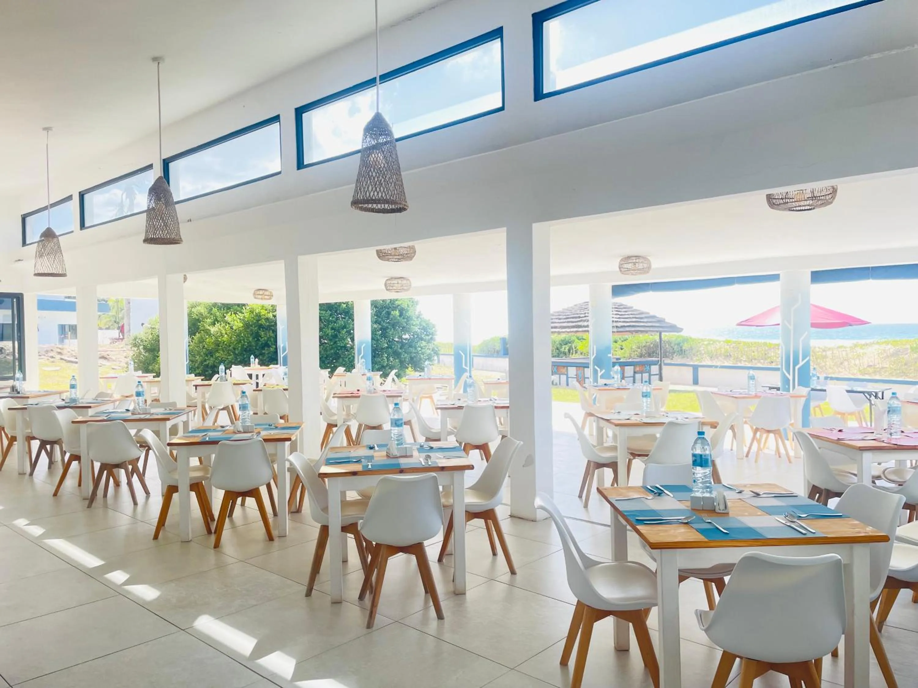 Restaurant/places to eat in Ponta Mar Resort