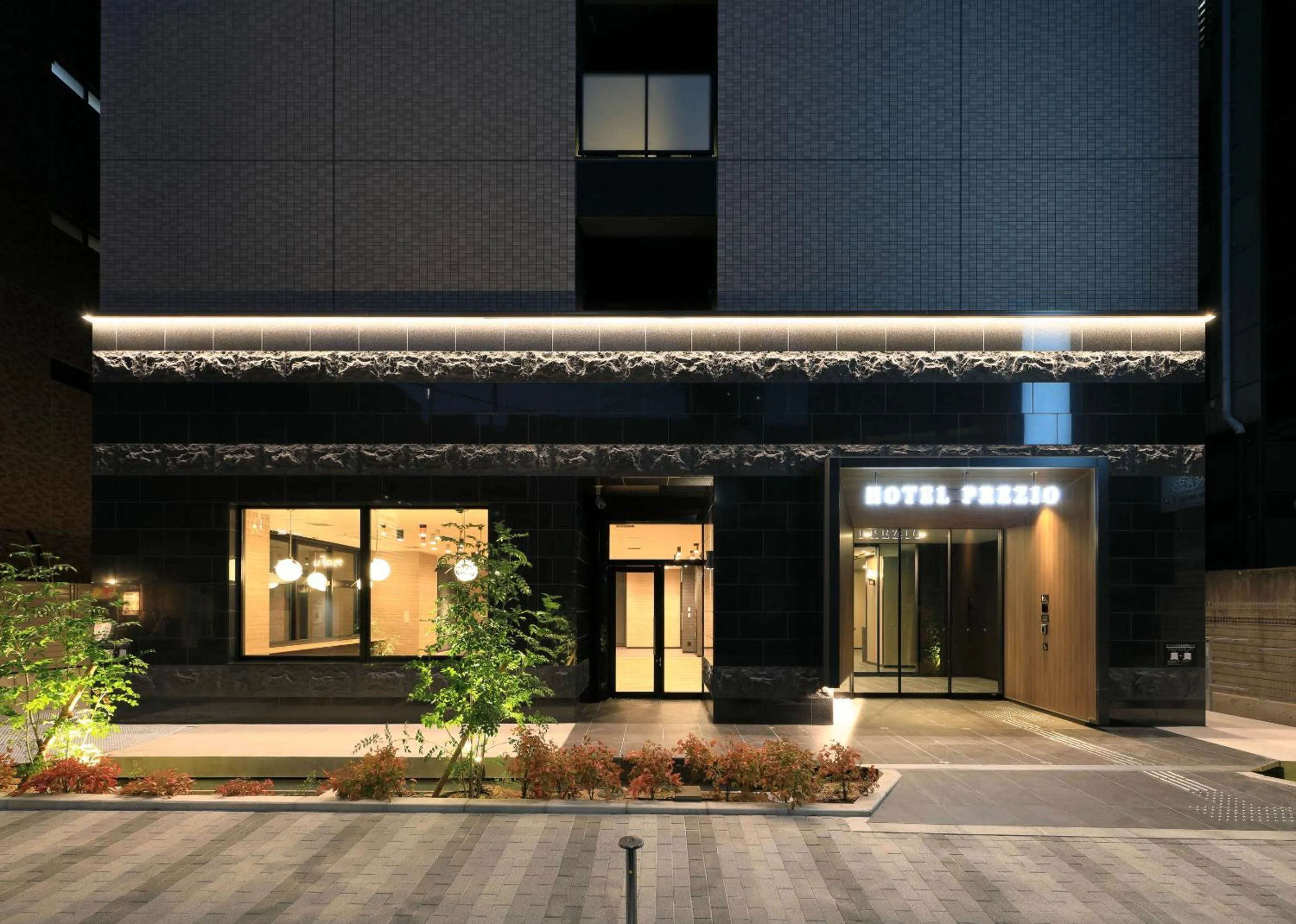 Facade/entrance in Shizutetsu Hotel Prezio Osaka Shinsaibashi