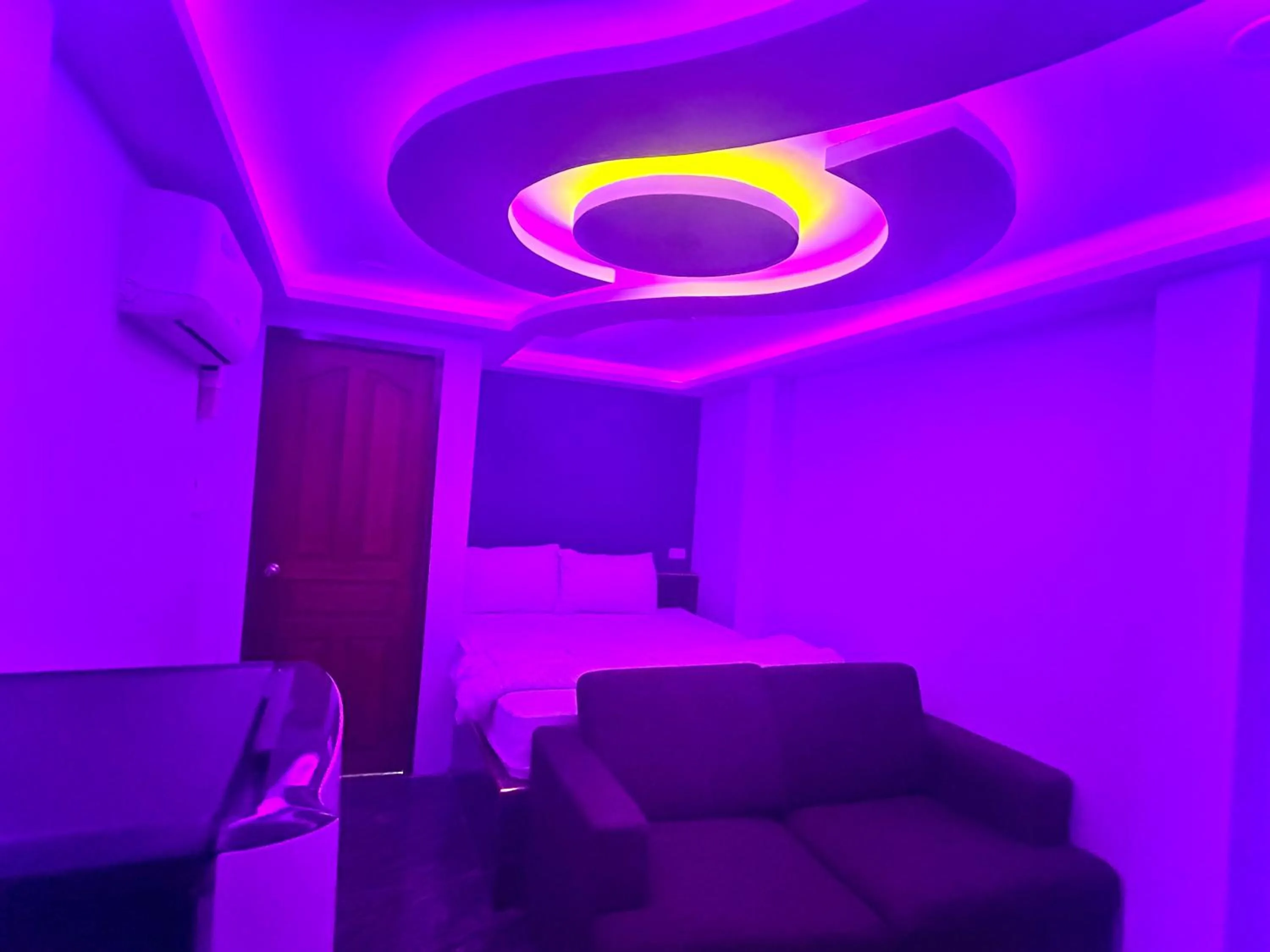 Bed in Bankhunchang Ramkhamhaeng hotel