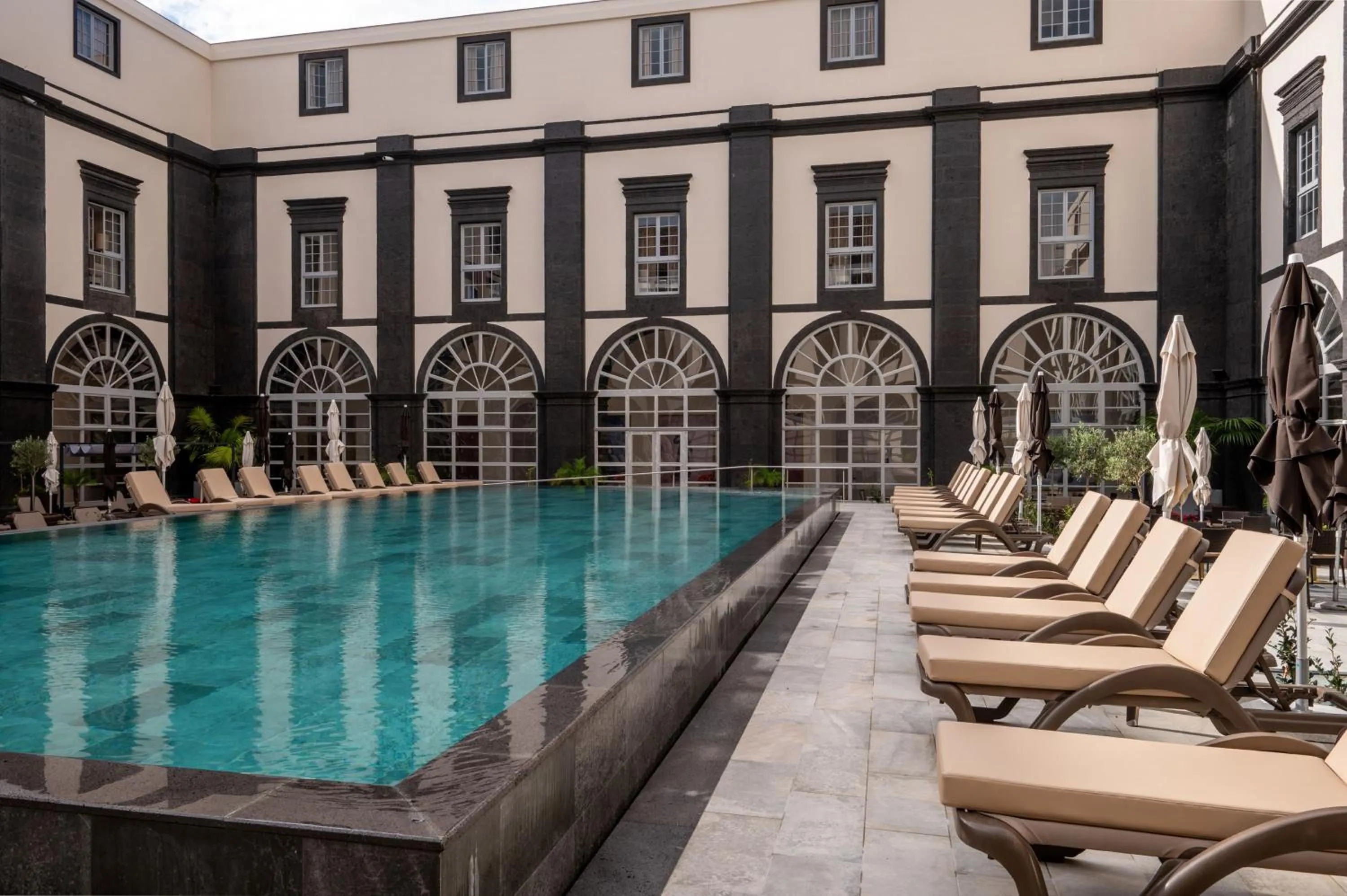 Property building in Vila Gale Collection S.Miguel