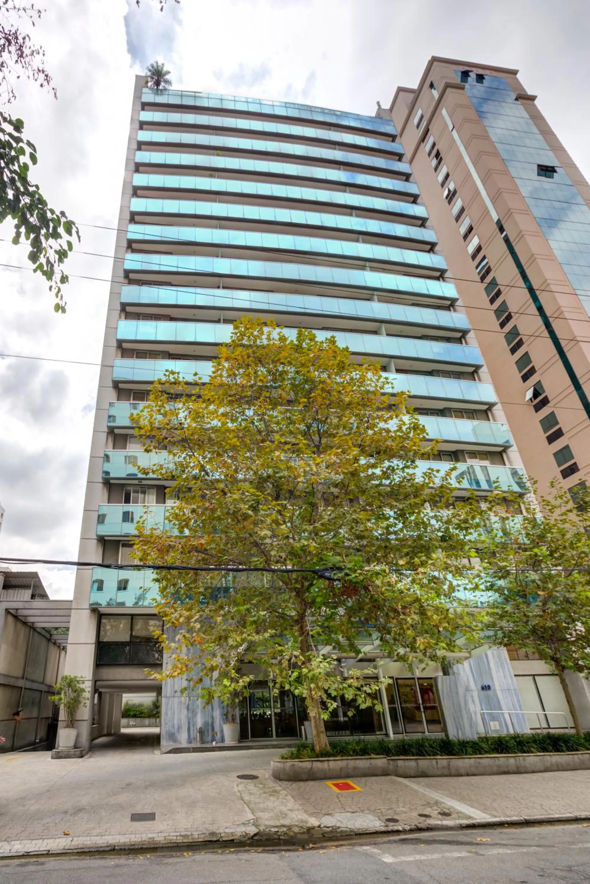 Property building in Roomo Transamerica SP GeorgeV Itaim Bibi