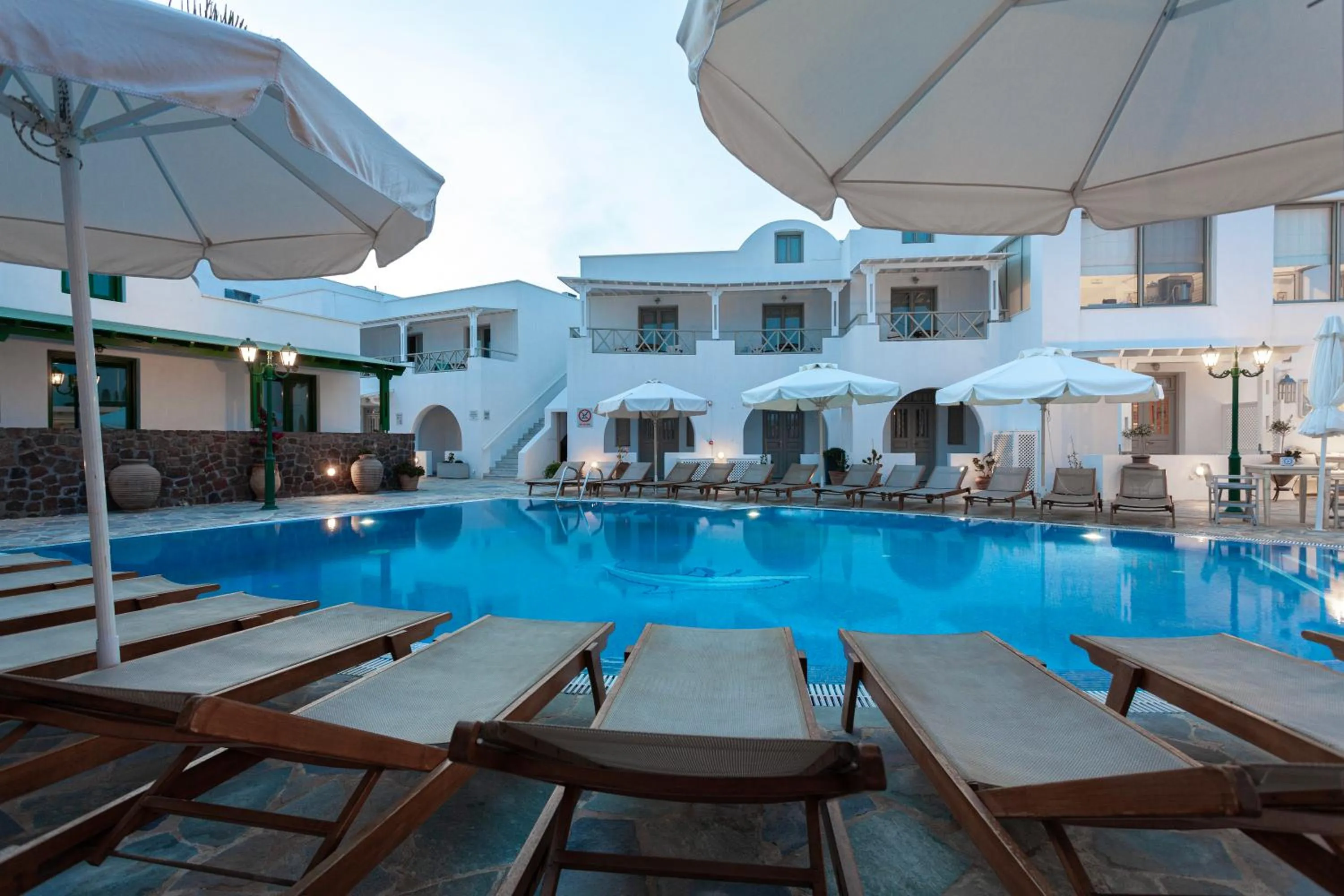 Swimming pool in Hotel Mathios