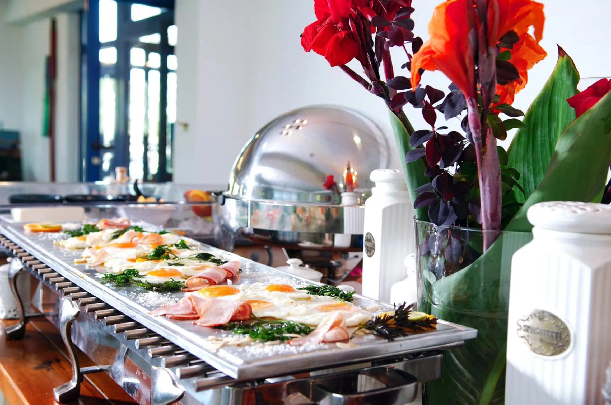 American breakfast in Agionissi Resort