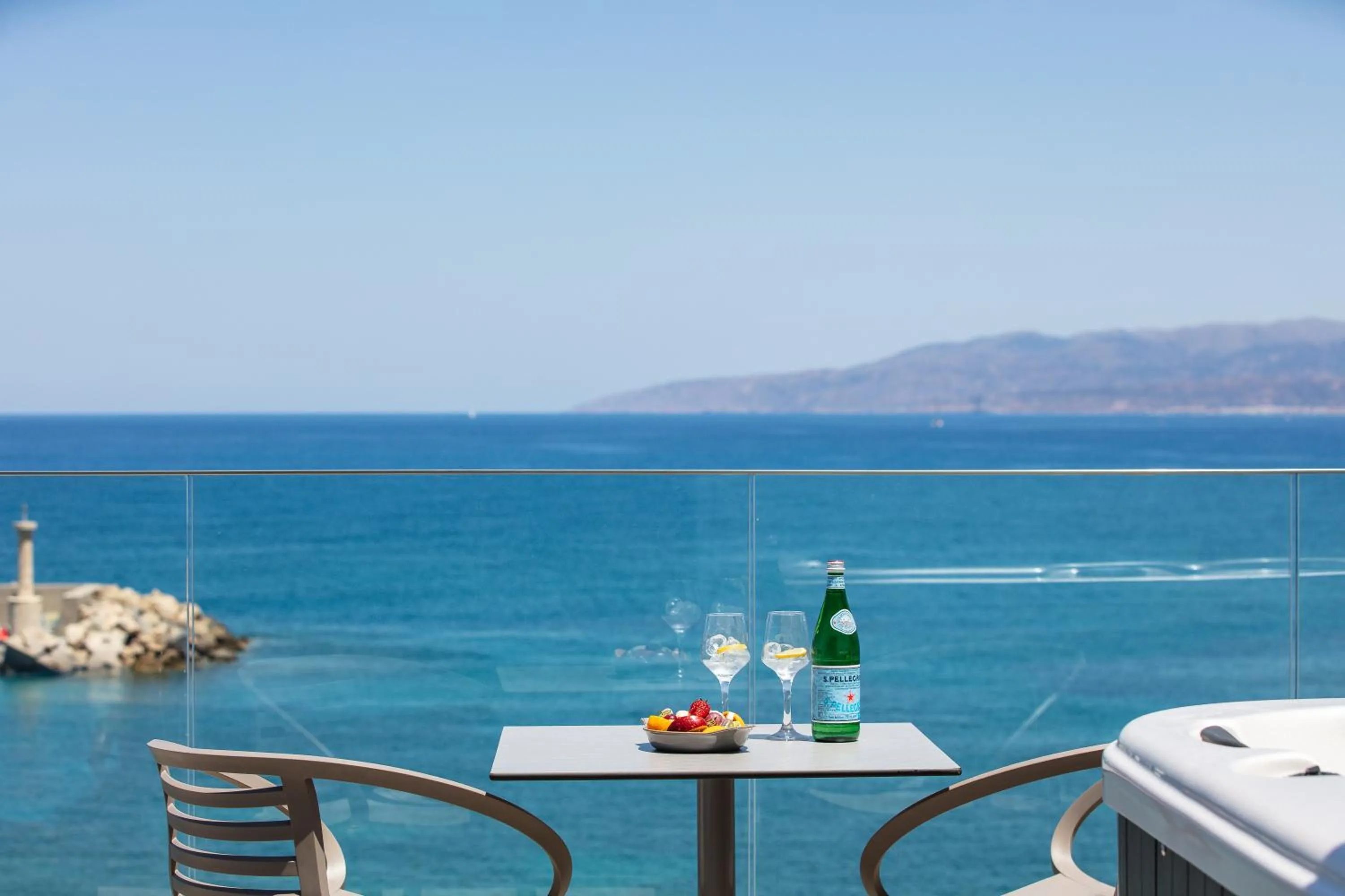 Natural landscape in Skipper Beachfront Suites