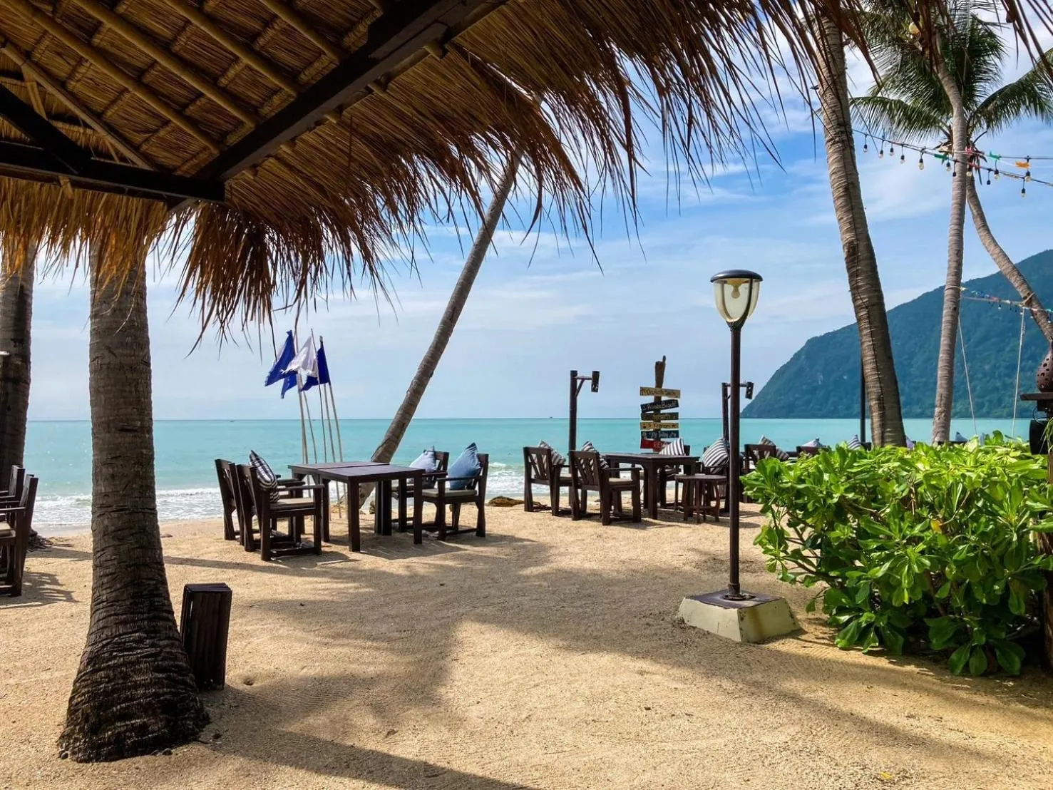 Restaurant/places to eat in Baan Thong Ching Resort