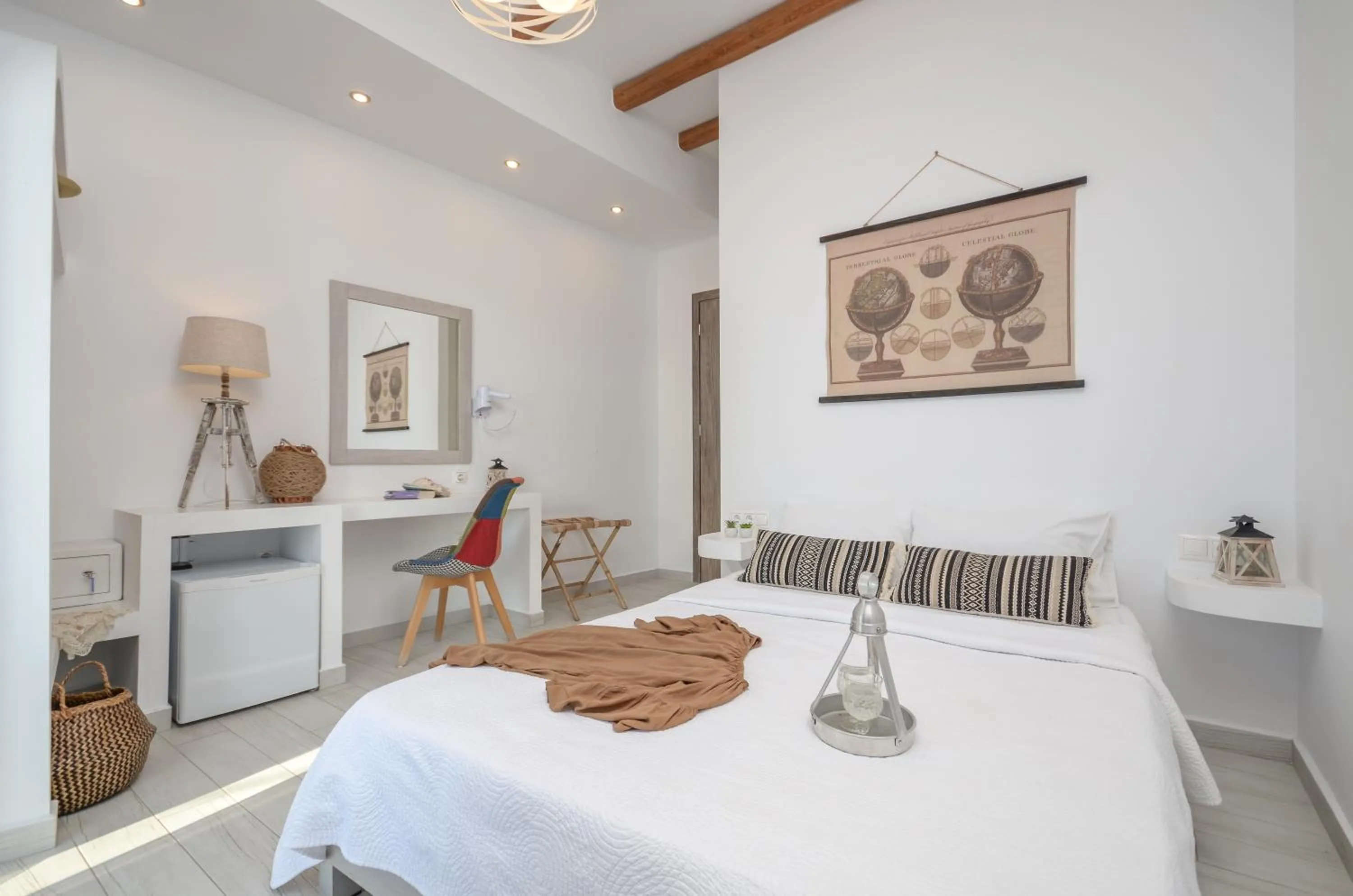 Bed in Saint George Hotel