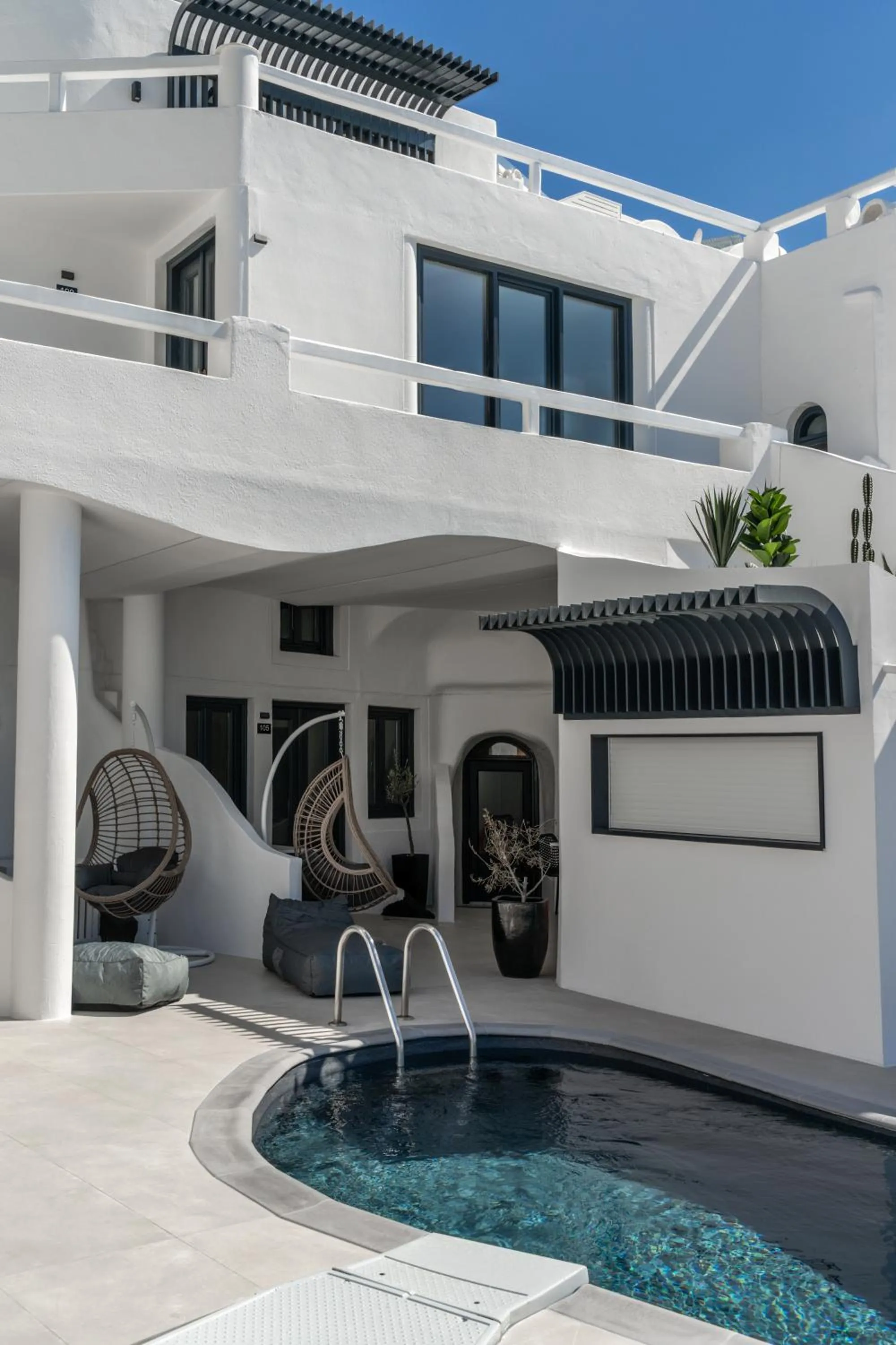 Property building in Mill Houses New Elegant Suites