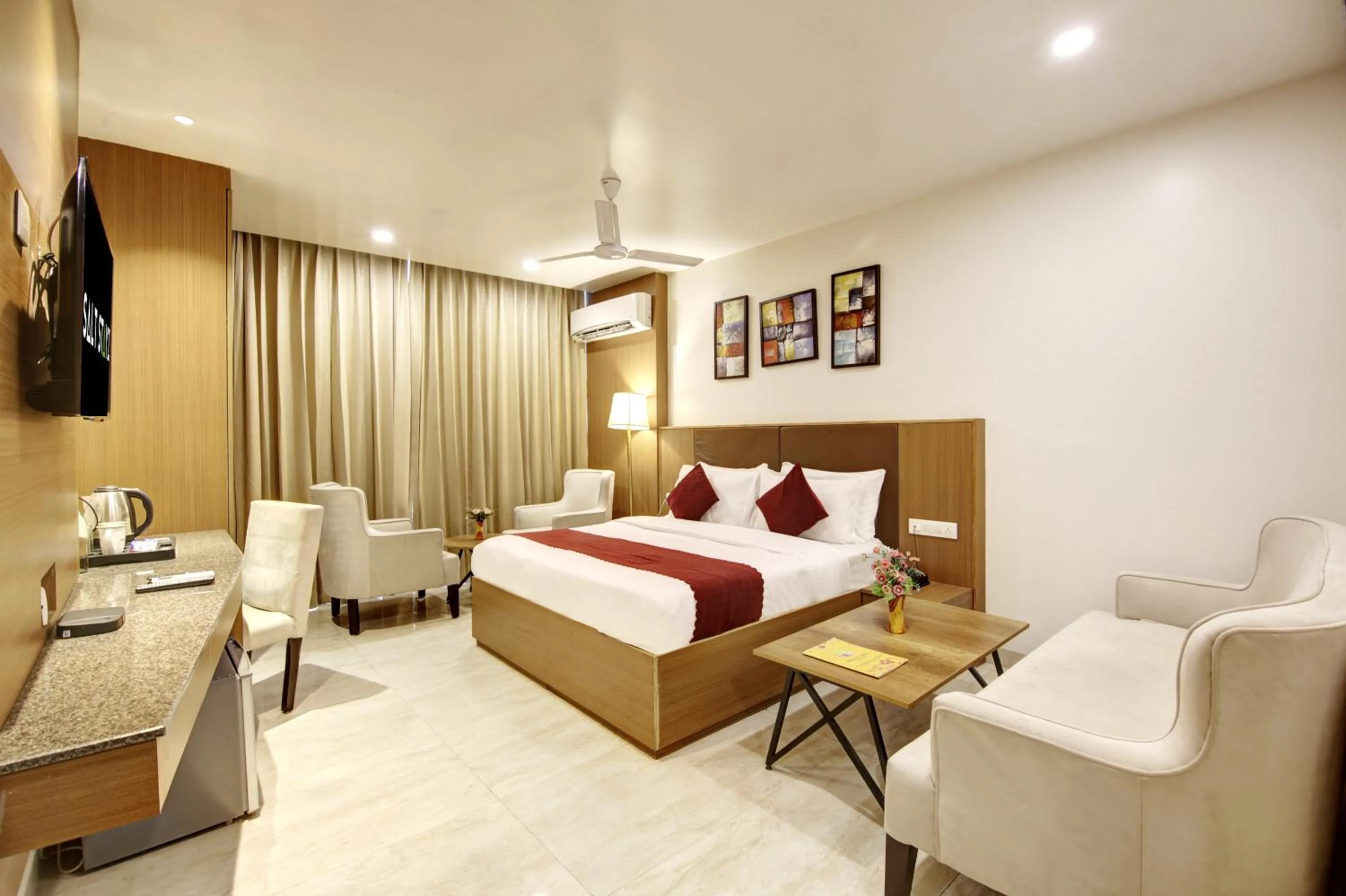 Bed in Saltstayz Select - Unitech Cyber Park