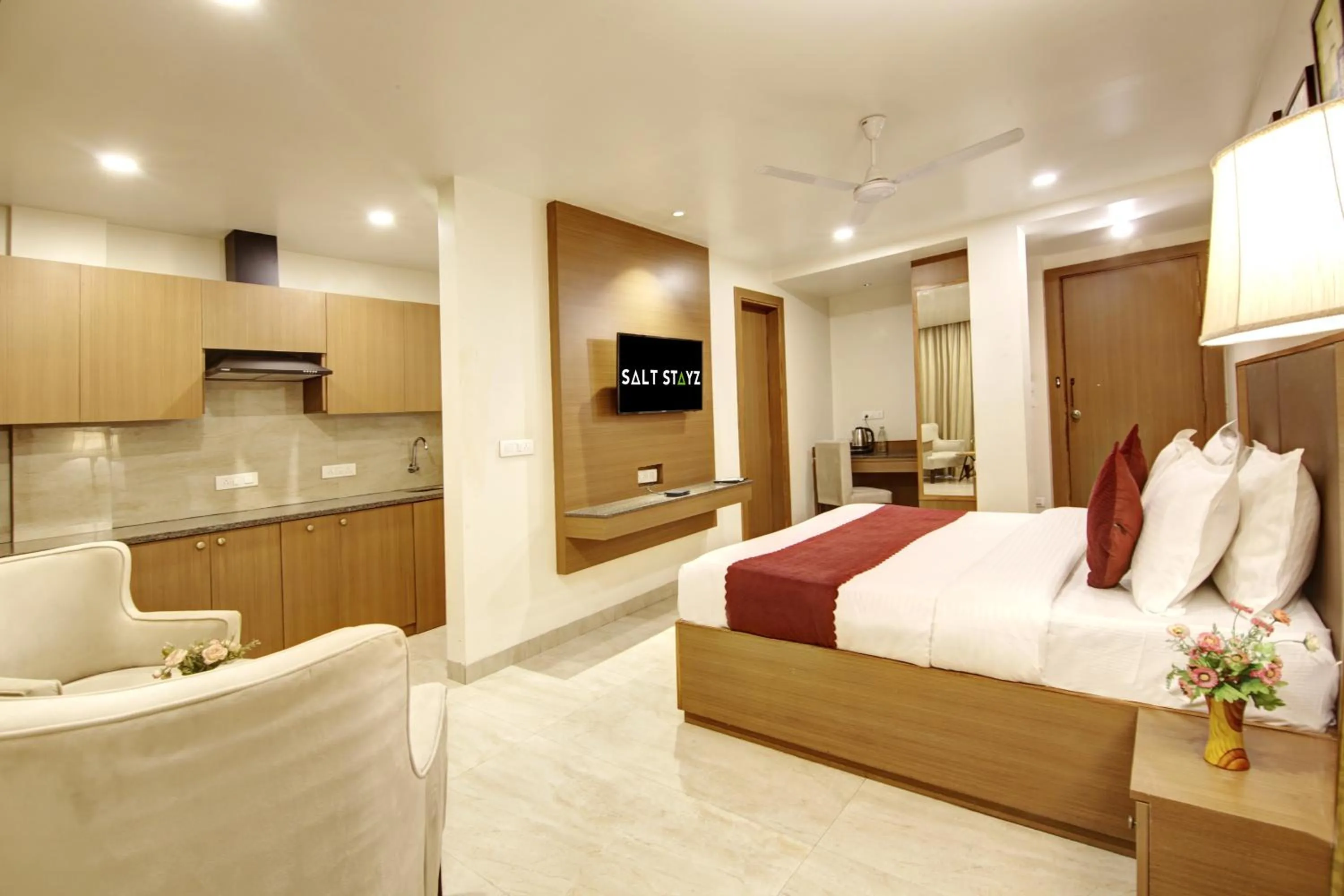 Bed in Saltstayz Select - Unitech Cyber Park