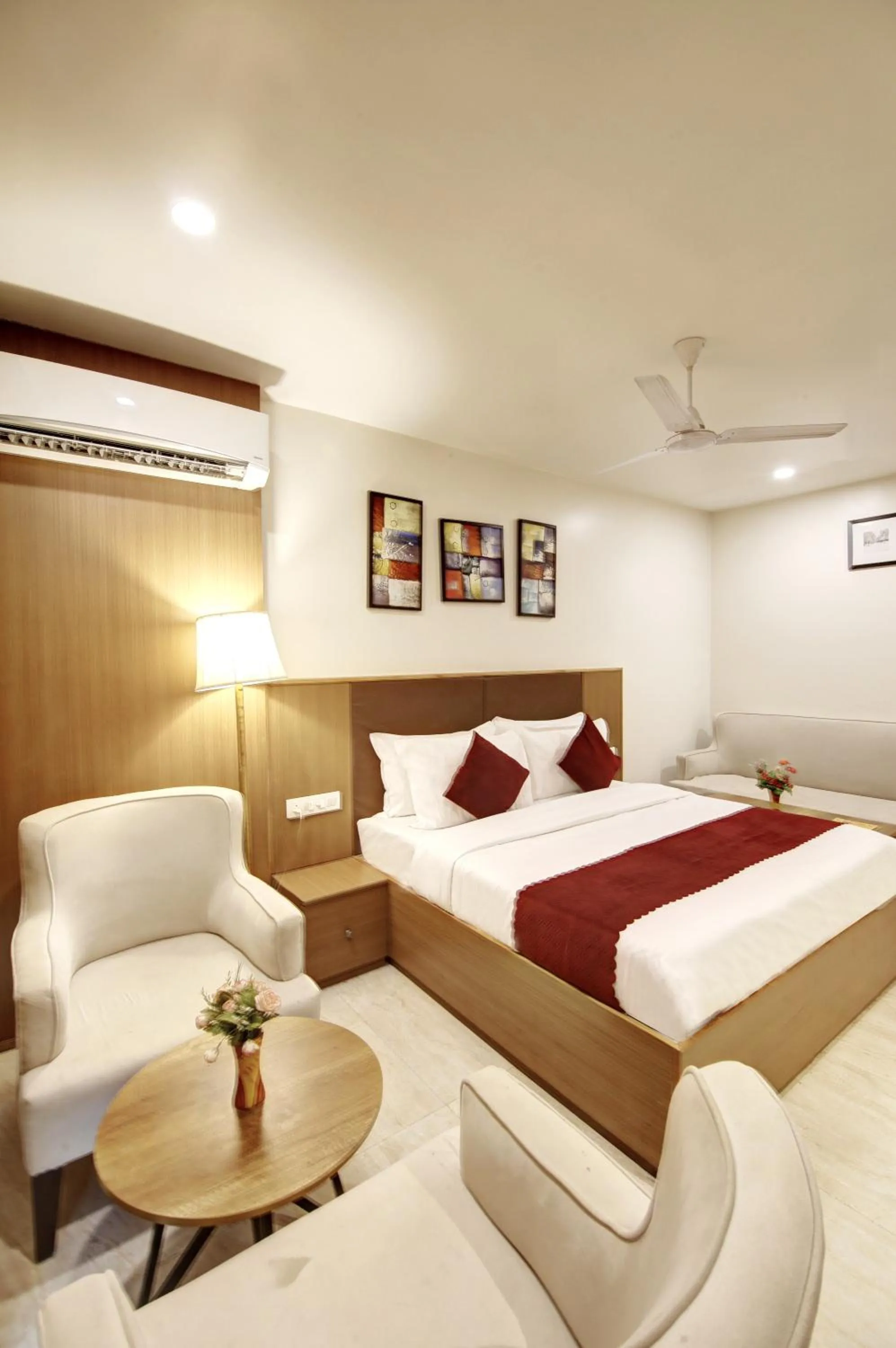 Bed in Saltstayz Select - Unitech Cyber Park