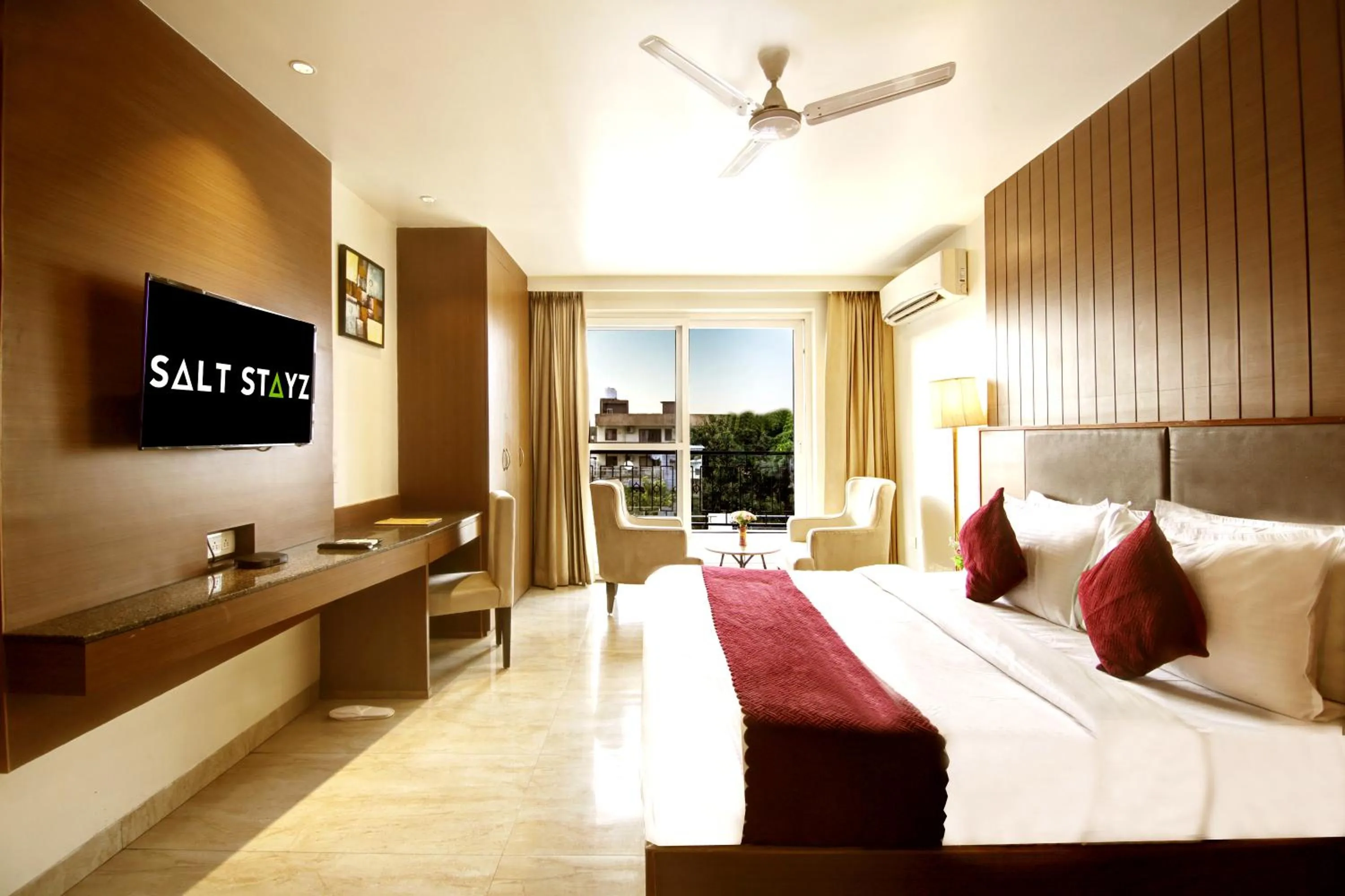 Bed in Saltstayz Select - Unitech Cyber Park