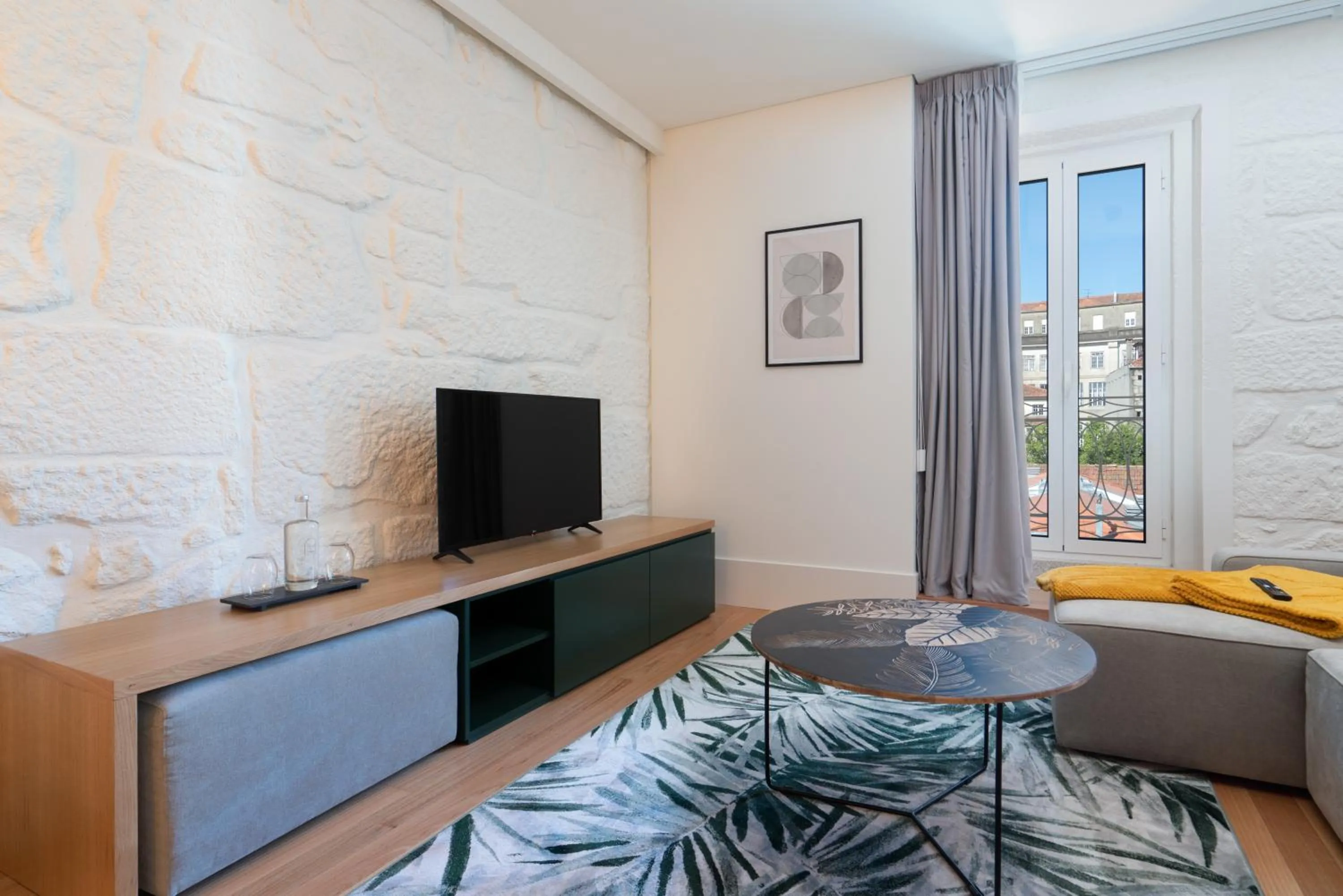 TV and multimedia in d'ALMA Boutique Hotel