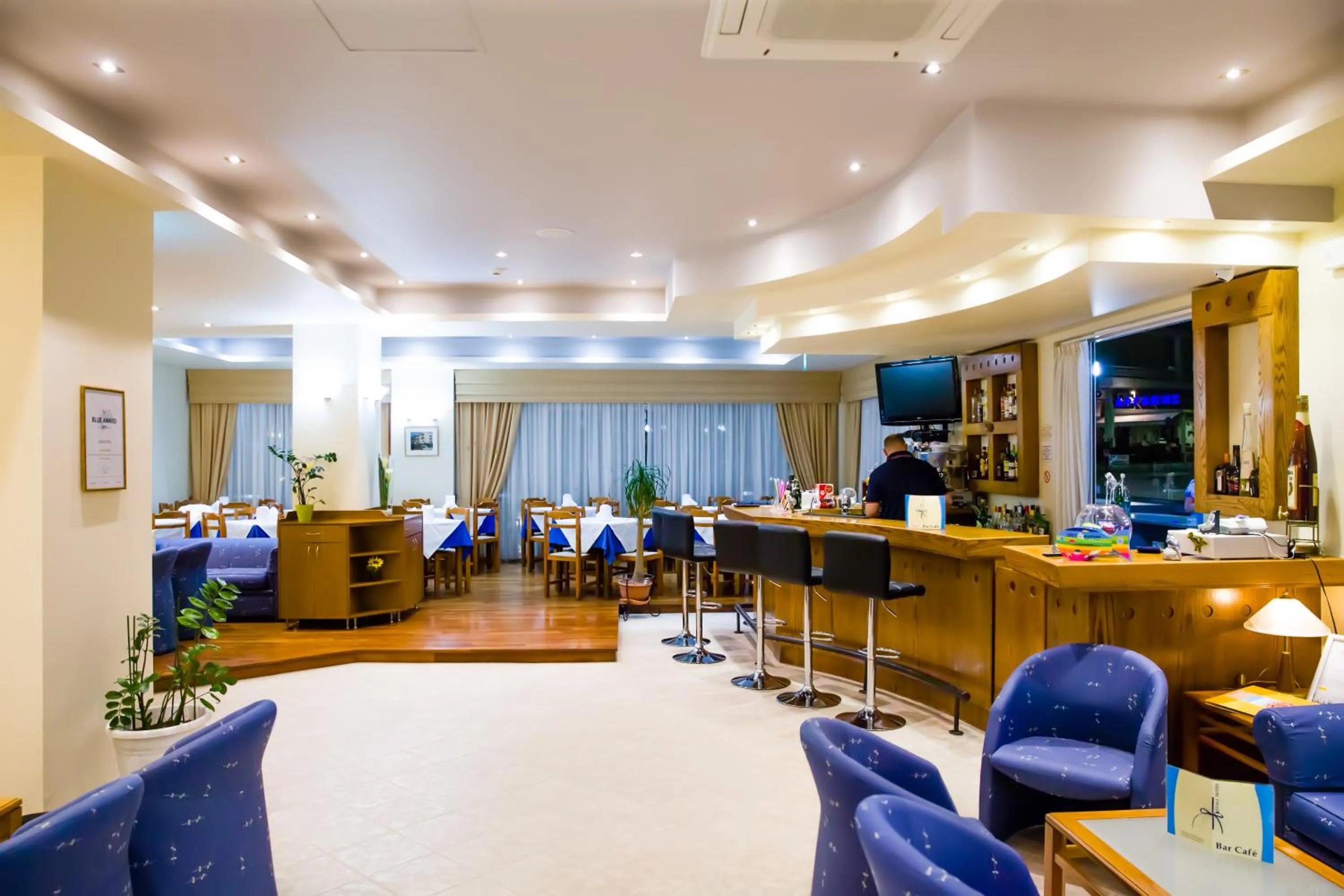 Lounge or bar in Astali Hotel