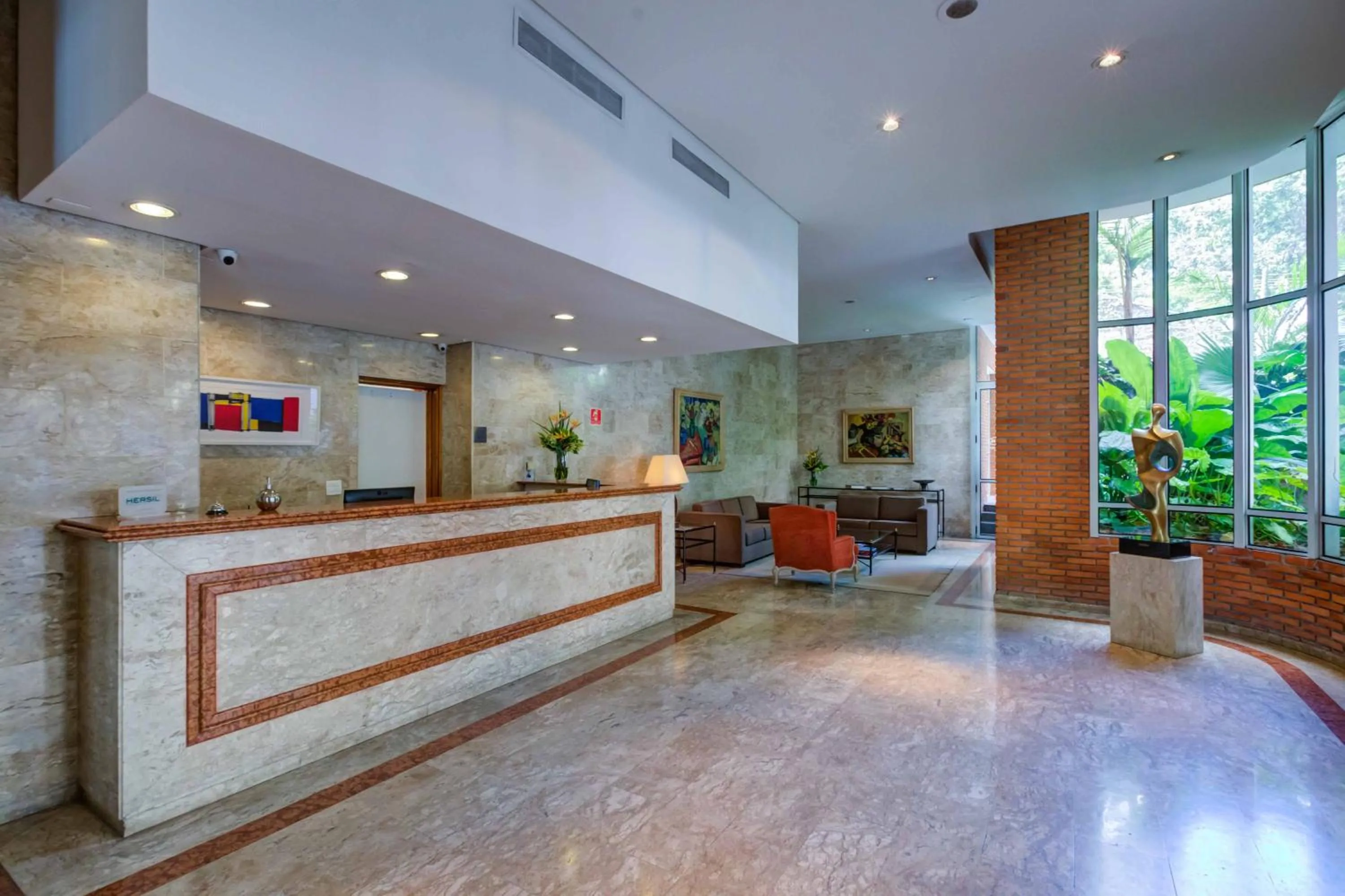 Lobby or reception in Roomo Etoile GeorgeV Jardins Residencial